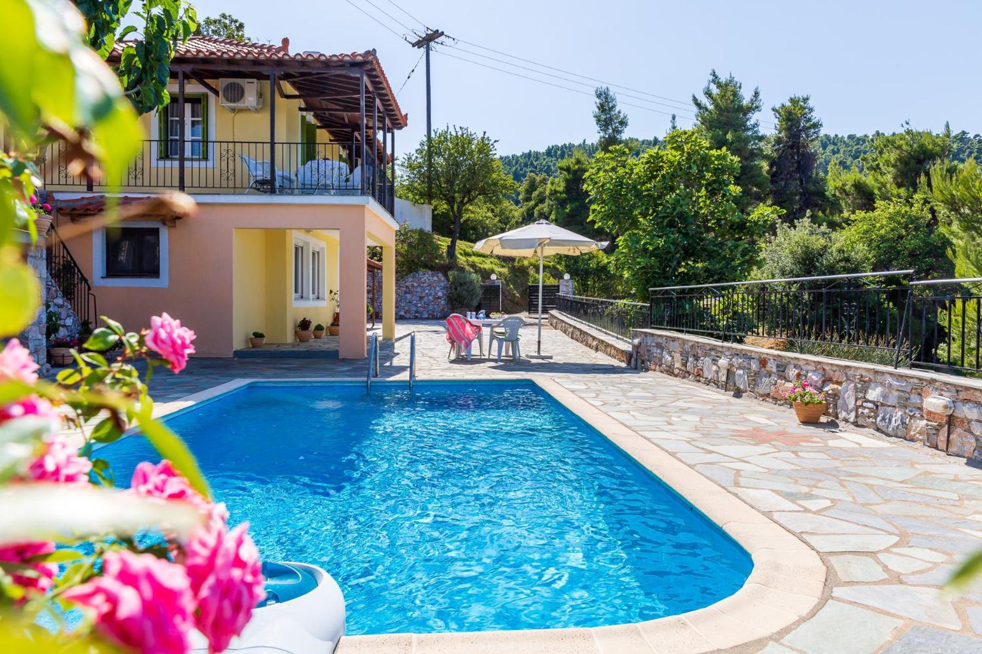 Avgeri Villa