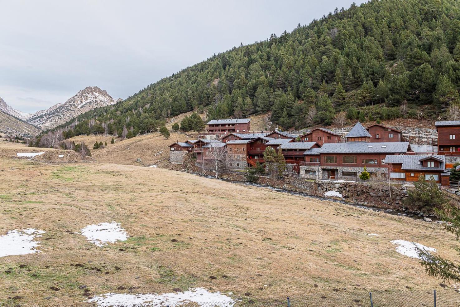 Refugio de Montaña con Río y Vistas Únicas I AndBnB