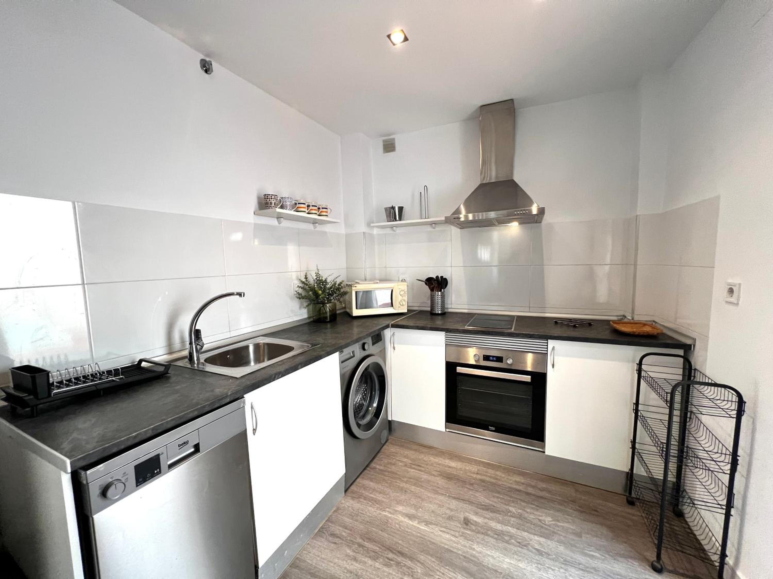 Nuevo Cathedral Deluxe Apartment SineseDesignHomes
