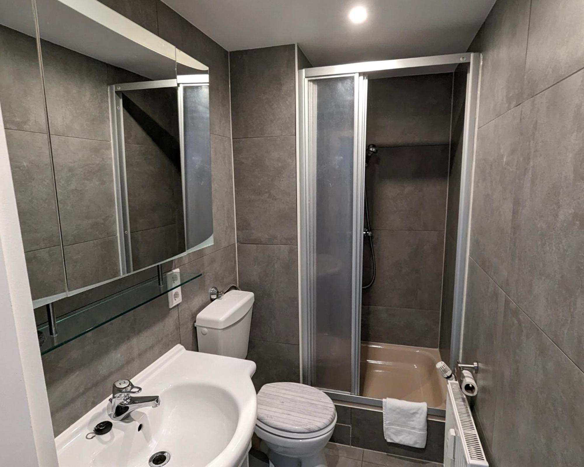 Rheinische Gemütlichkeit, Sali Homes Zentrales Heim in Kleve