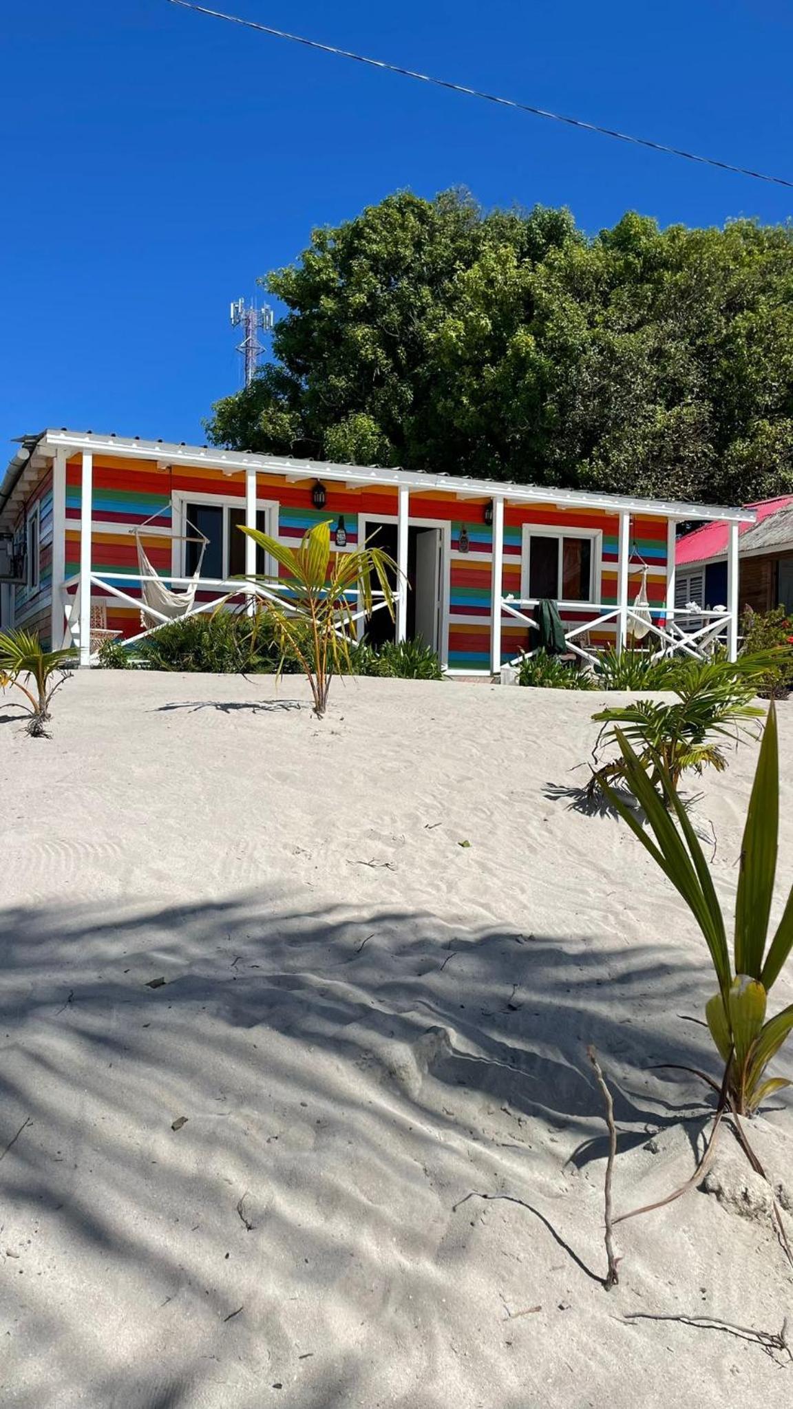 Casa Rural El Paraíso de Saona - hotel in C/ Principal s/n, Pueblo de Mano Juan, Isla Saona, Mano Juan