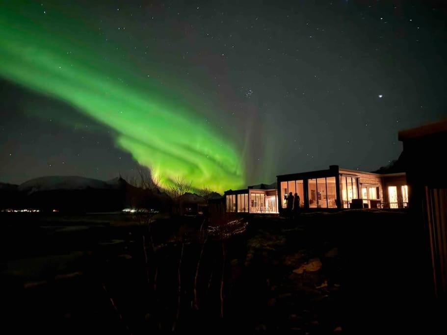 Lyngvær Serene Lodge - Jacuzzi & Sauna - No 09 view 5