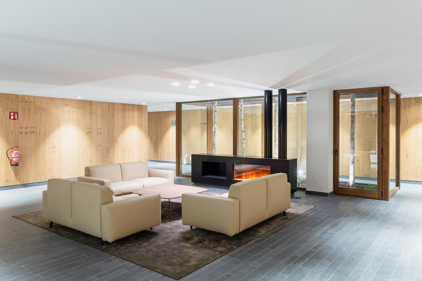 AndBnB I Refugio a Pie de Pistas con Piscina, Sauna y Gym