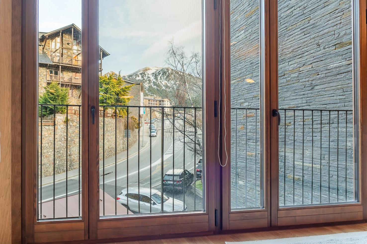 AndBnB I Refugio a Pie de Pistas con Piscina, Sauna y Gym