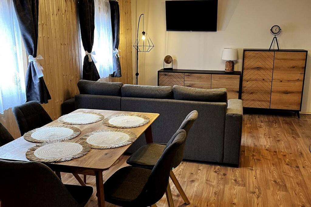 Stylish cottage in national park