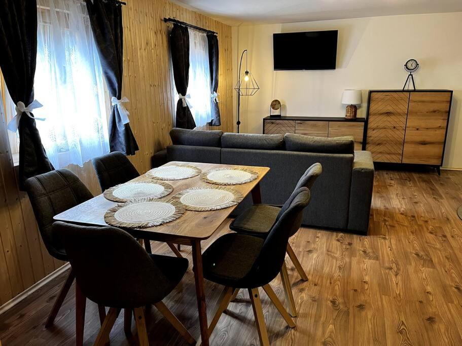 Stylish cottage in national park