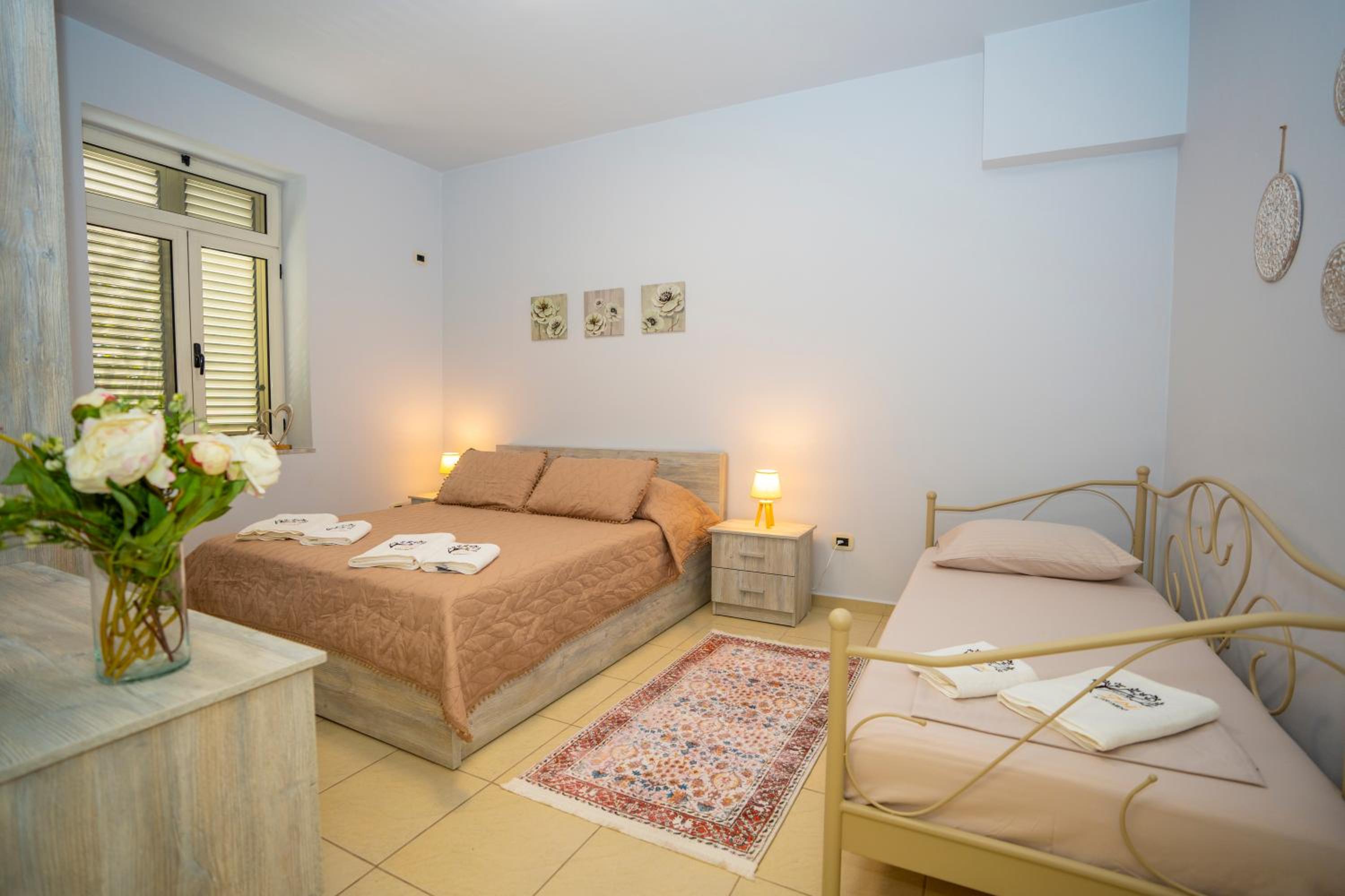 Zoi Apartment