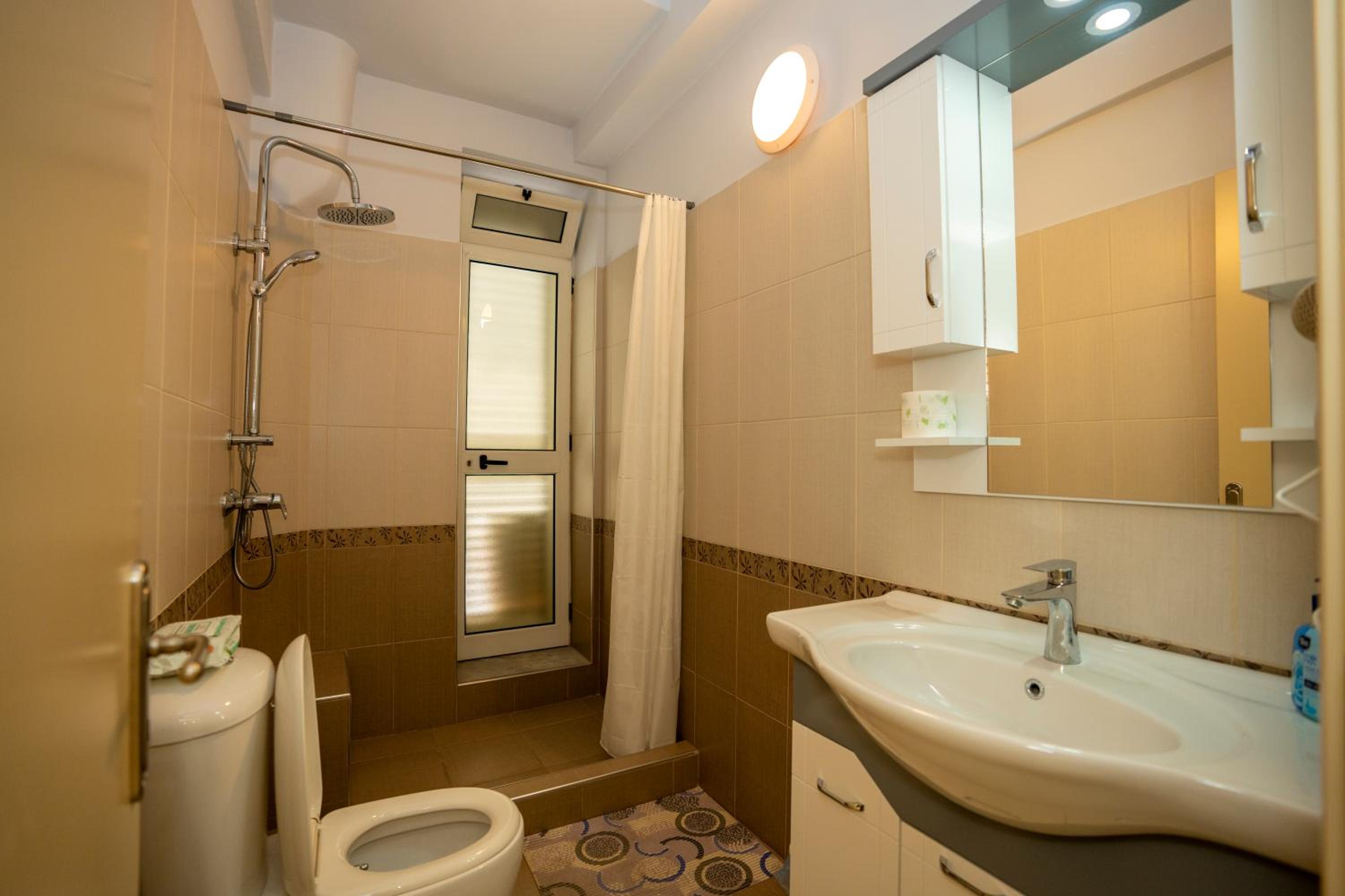 Zoi Apartment