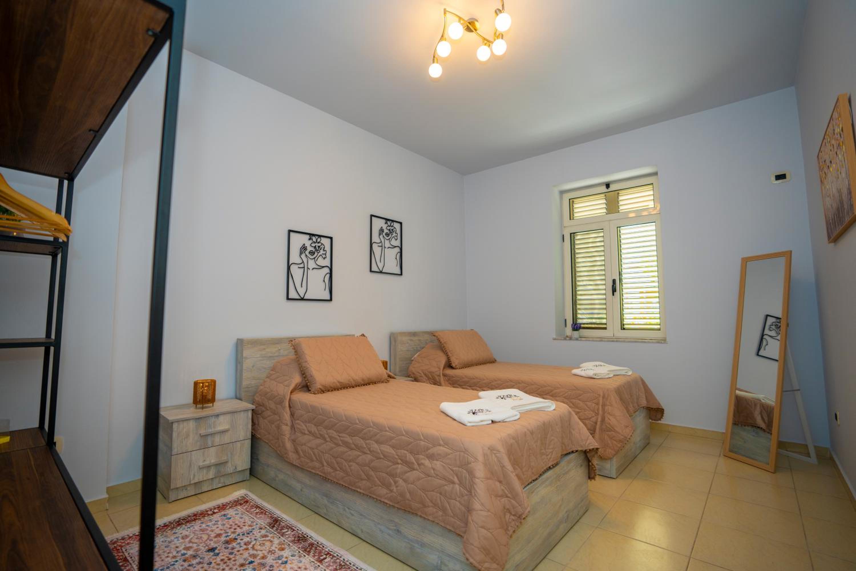 Zoi Apartment
