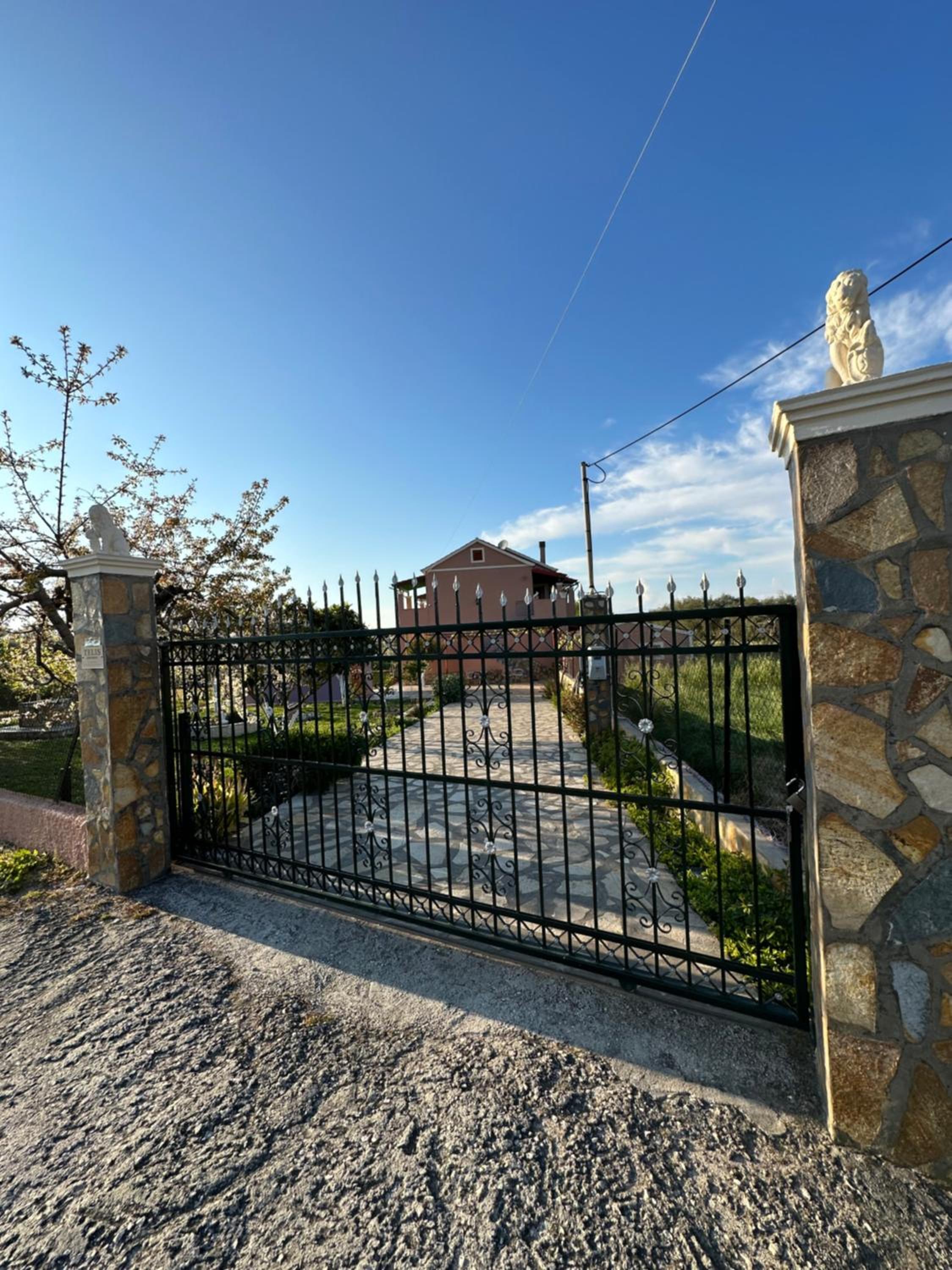 Telis apartments