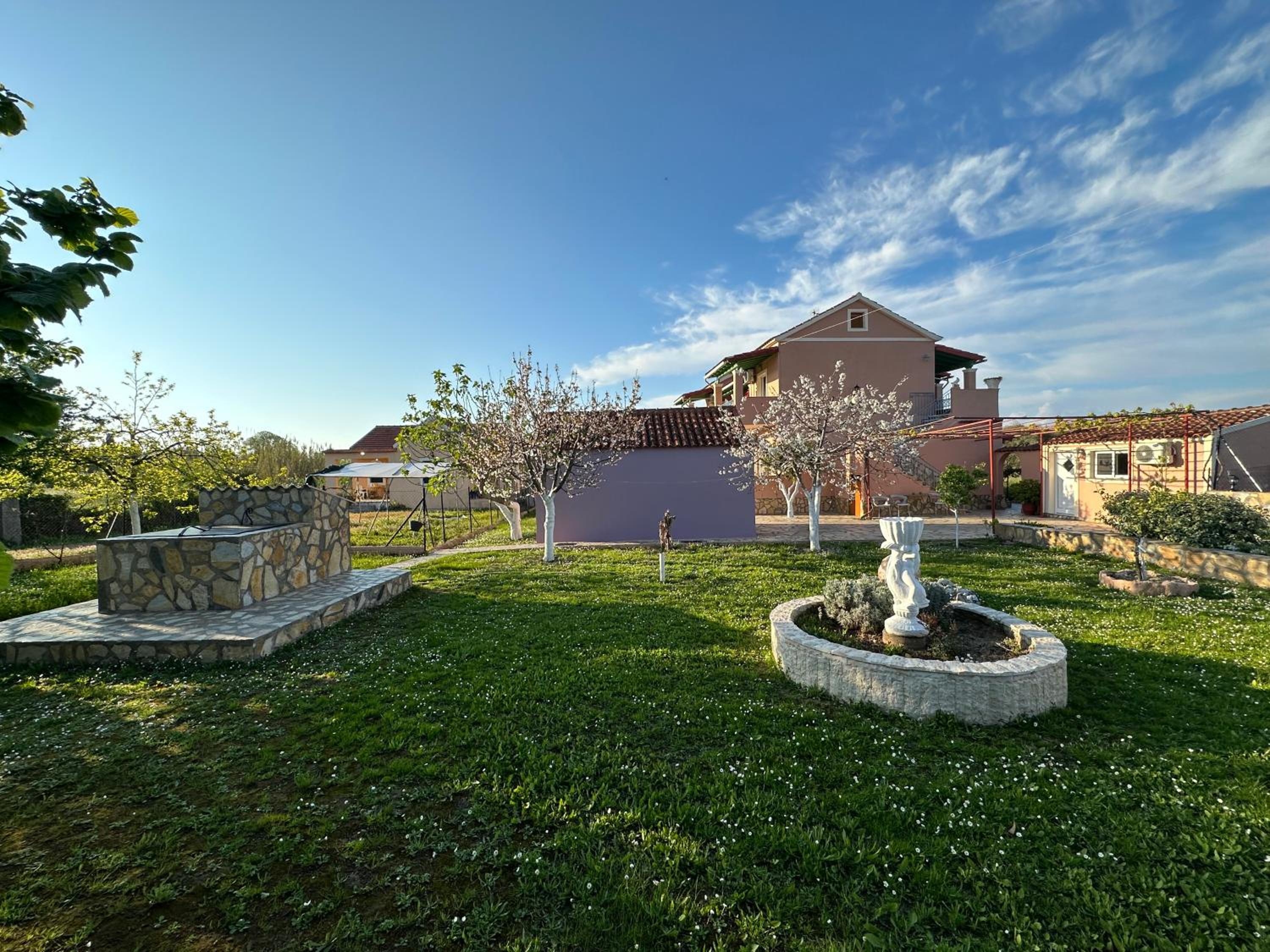 Telis apartments