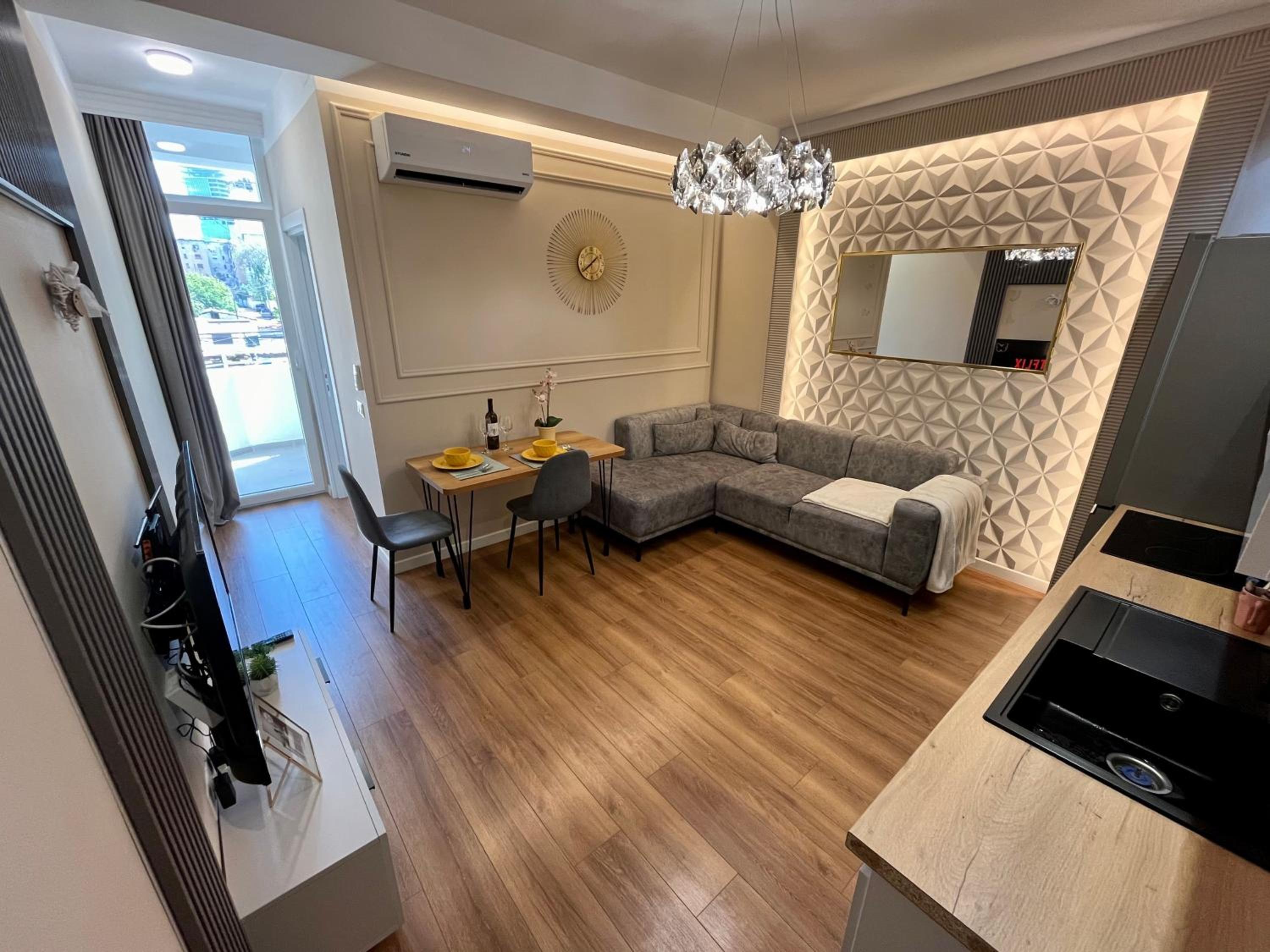 City Center Cozy Apartment