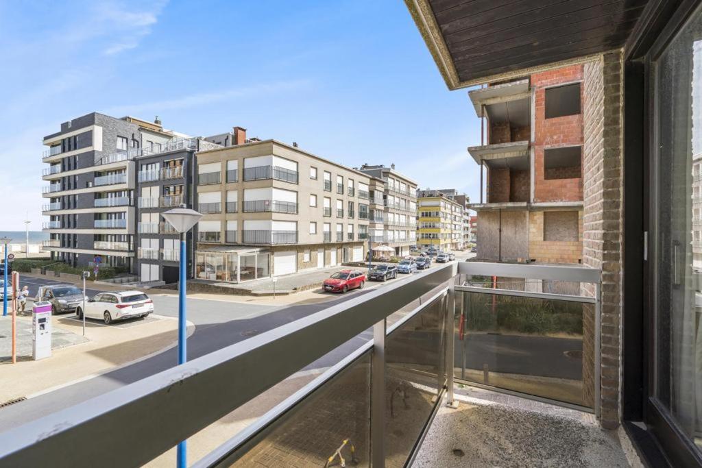 Dzee Appartement frontaal zeezicht