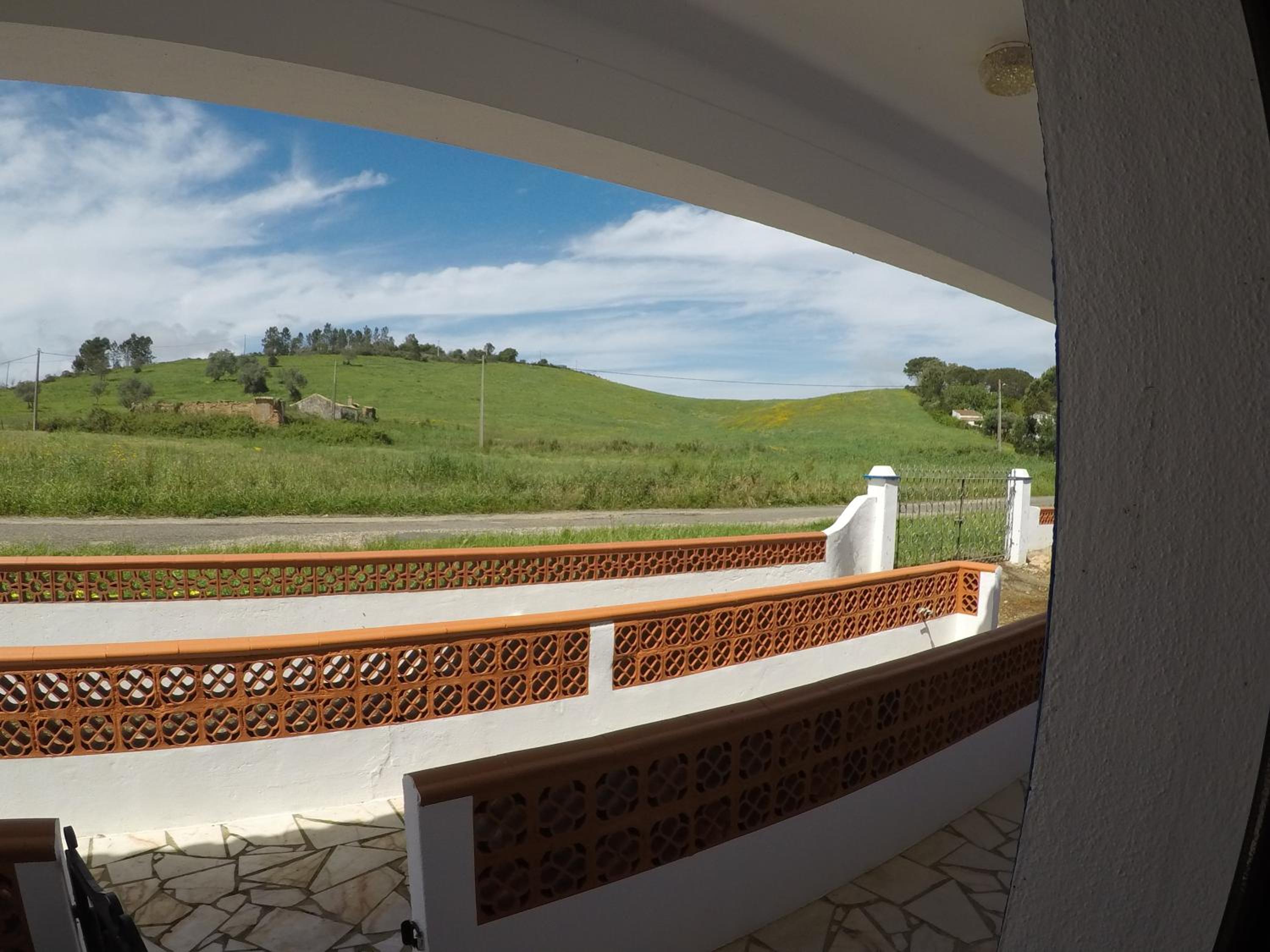 Casa do Henrique view 3