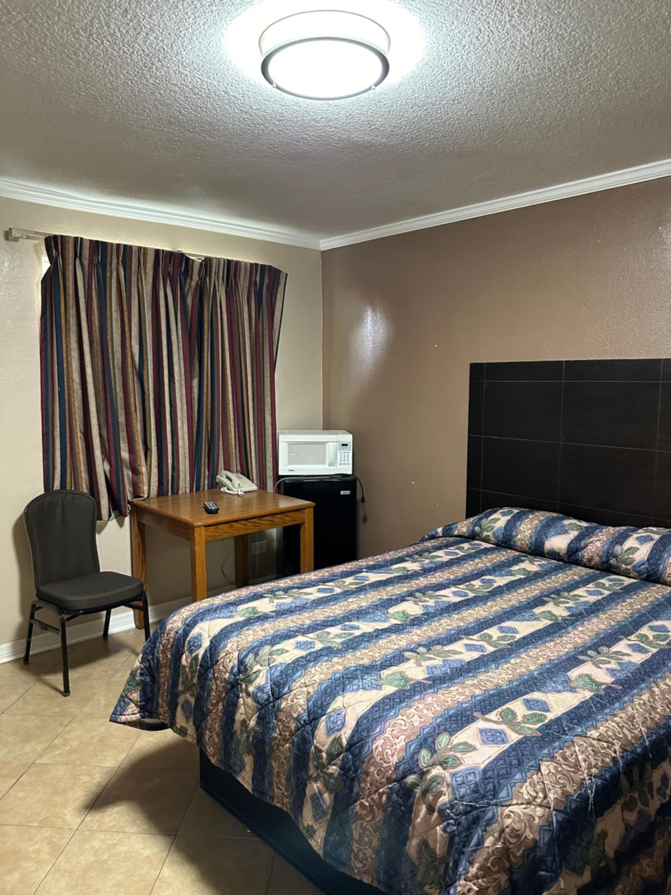 Sands Motel view 2