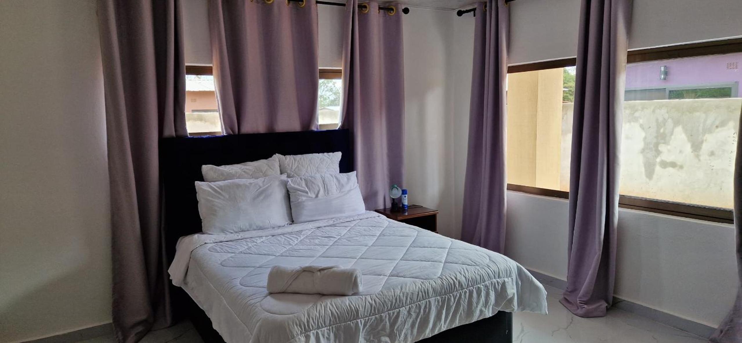 Shalom Apartments Kalumbila view 2