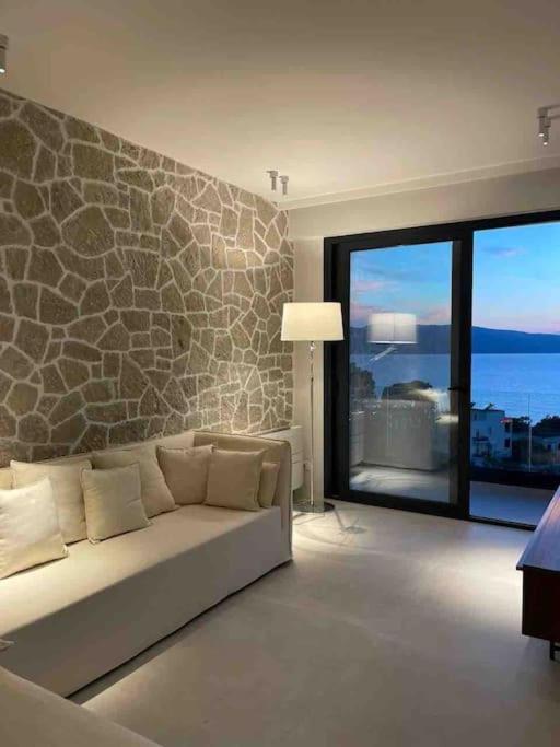 Amazing brand new flat in Vlore