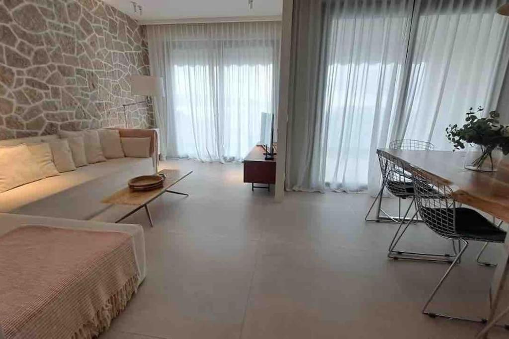 Amazing brand new flat in Vlore