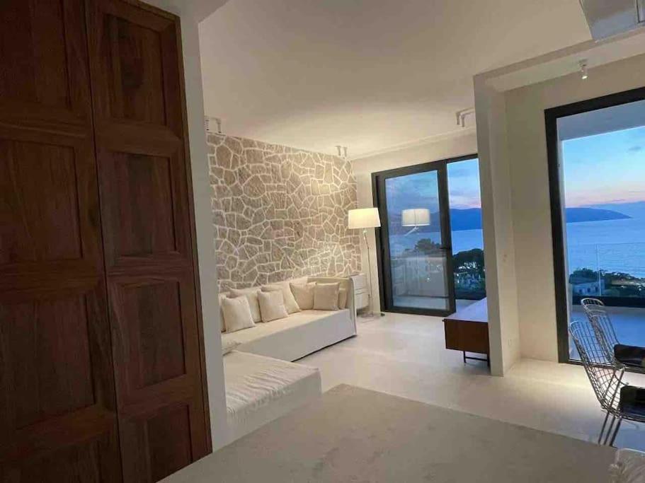 Amazing brand new flat in Vlore