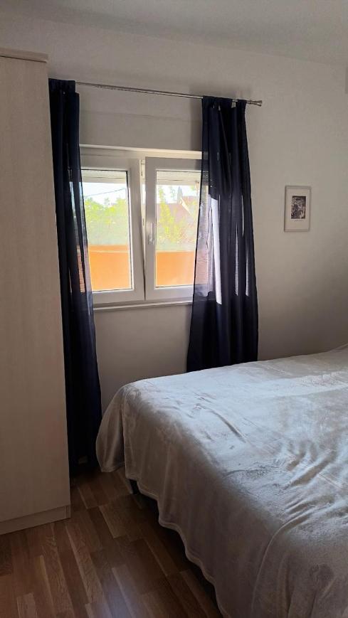 Apartman Sandra - free private parking and garden
