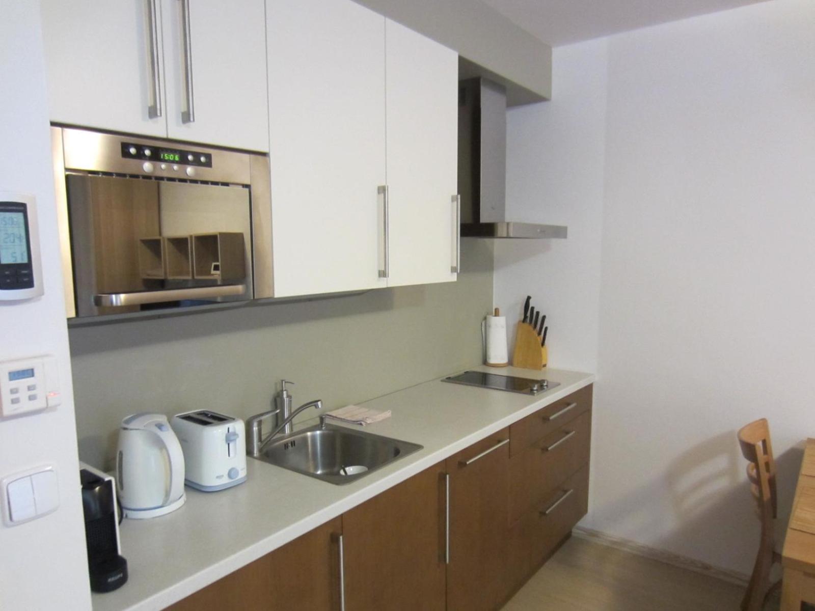 Family studio Resident s terasou, garáží, kuchyňskou linkou, vhodné i pro rodiny s dětmi, u sjezdovky pro děti, bobové dráhy, FREE Garage, FREE WIFI, výhle