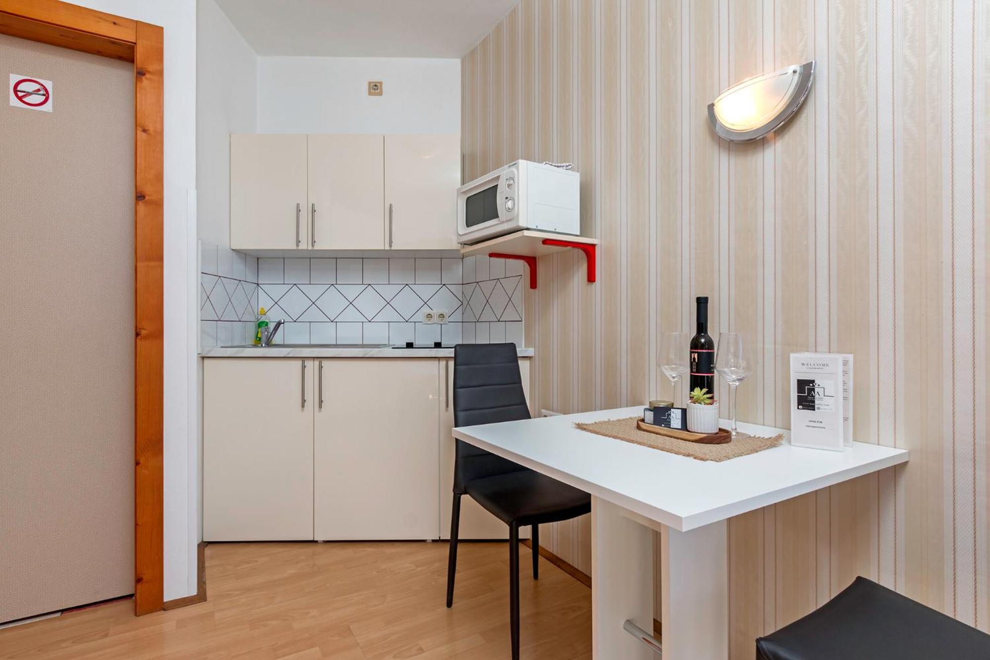 Apartments Antic