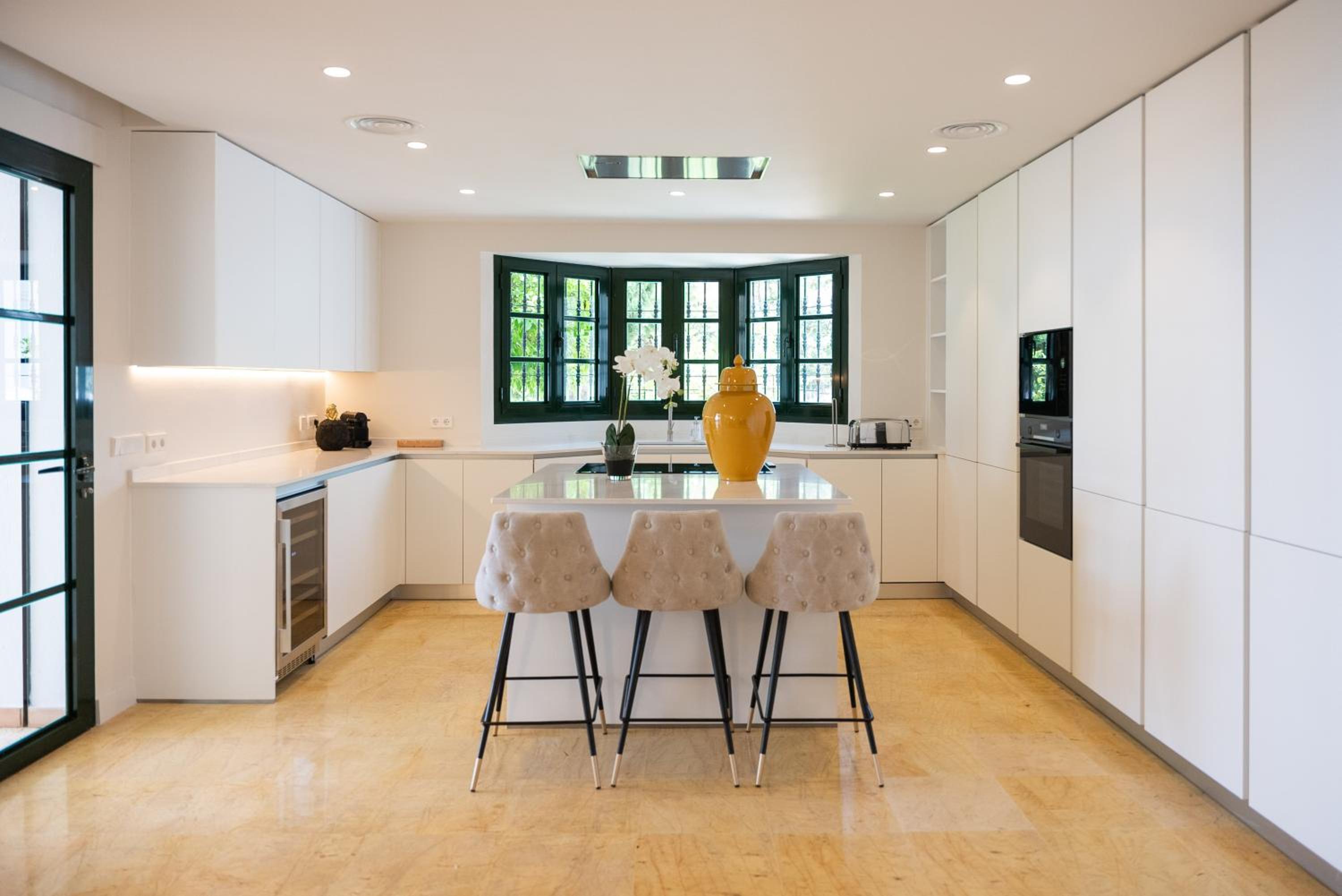 Villa Shakira, Sierra Blanca, Marbella