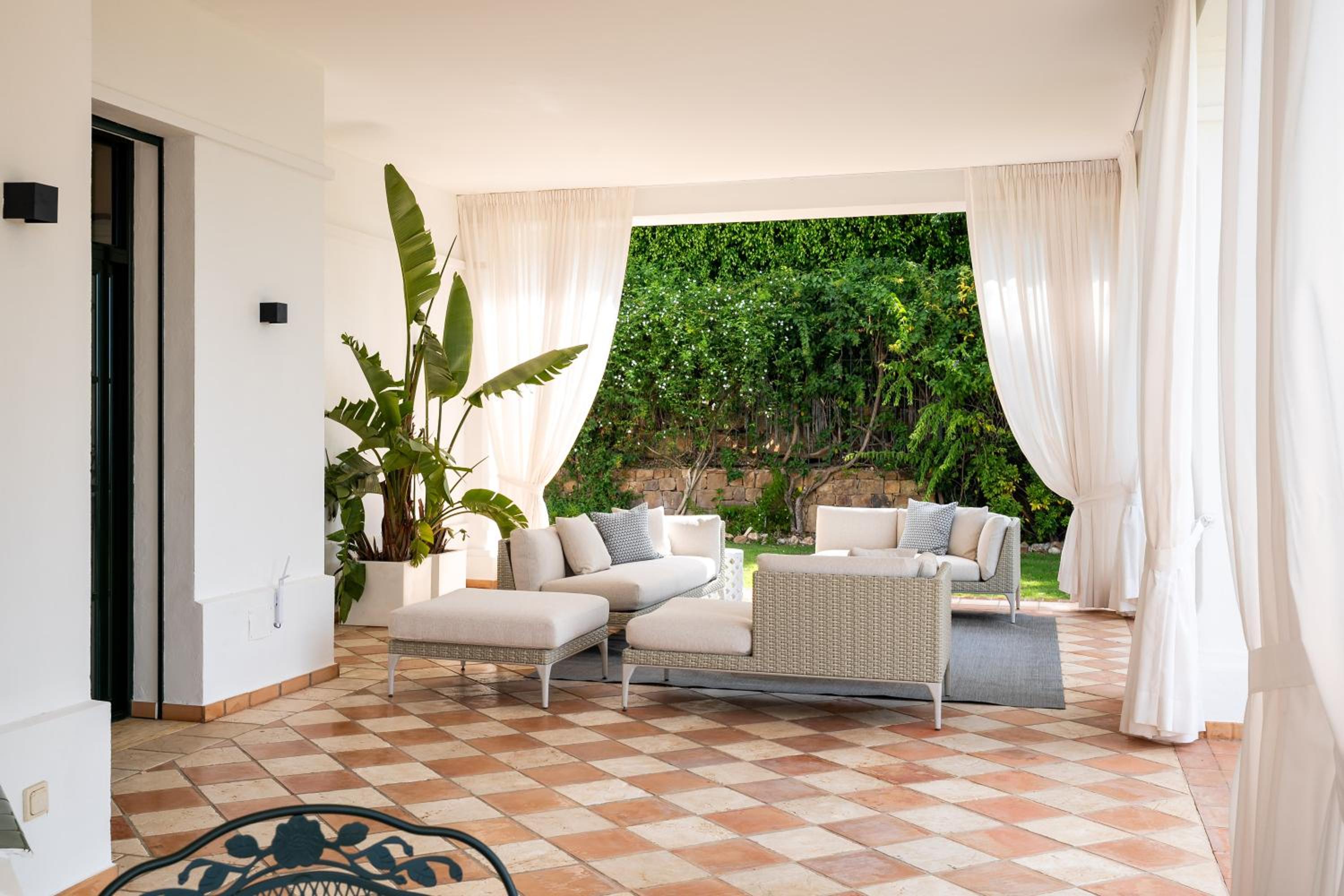 Villa Shakira, Sierra Blanca, Marbella