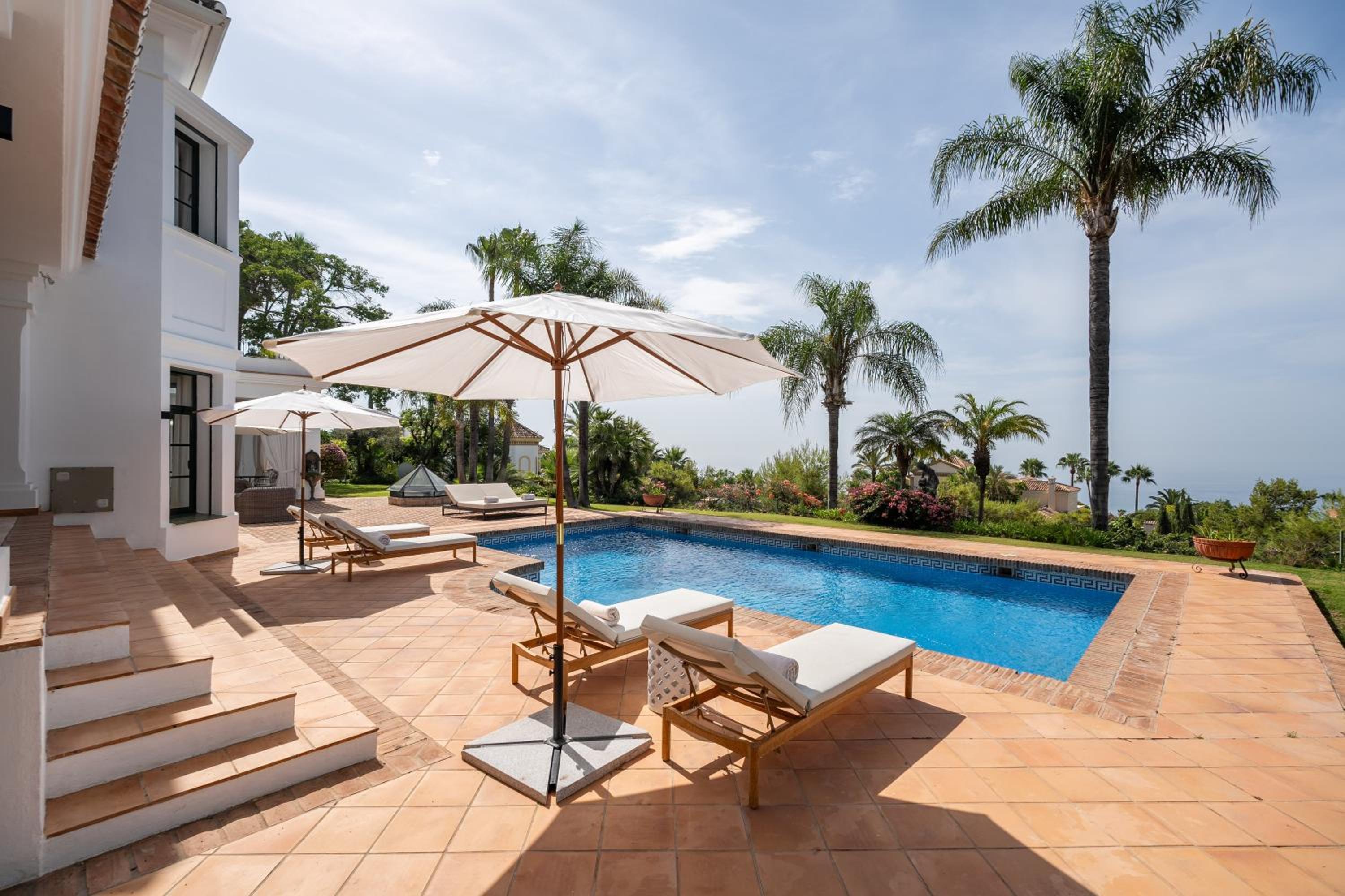 Villa Shakira, Sierra Blanca, Marbella