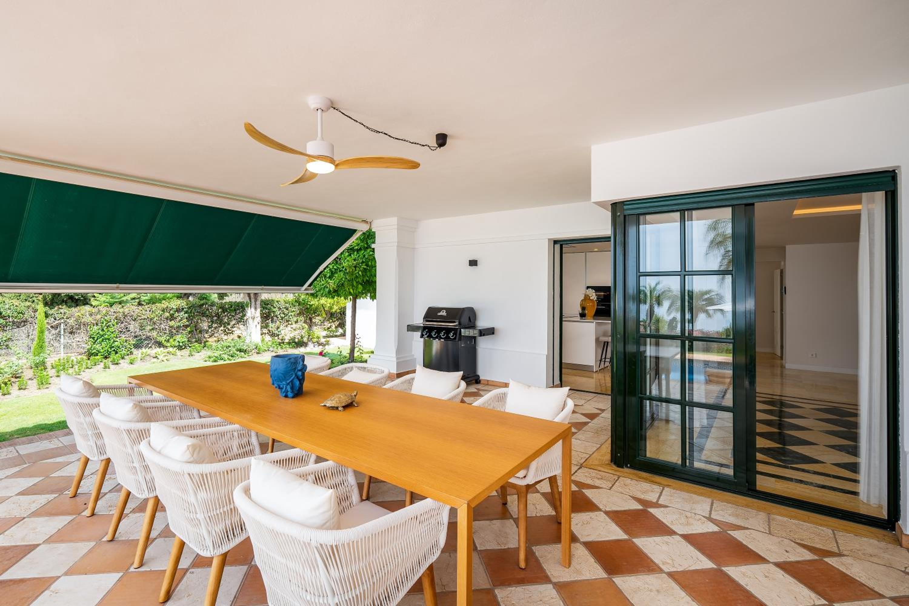 Villa Shakira, Sierra Blanca, Marbella