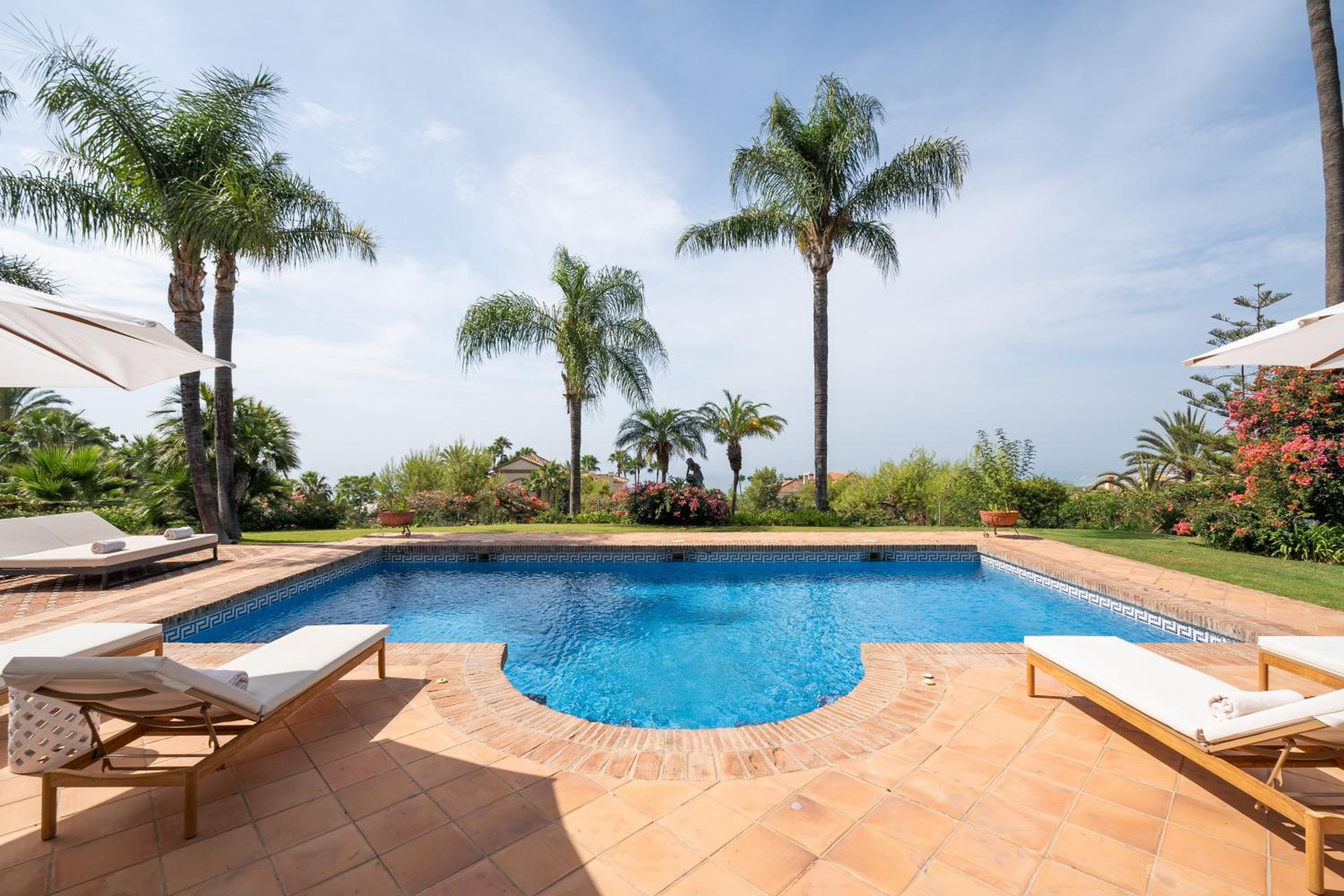 Villa Shakira, Sierra Blanca, Marbella