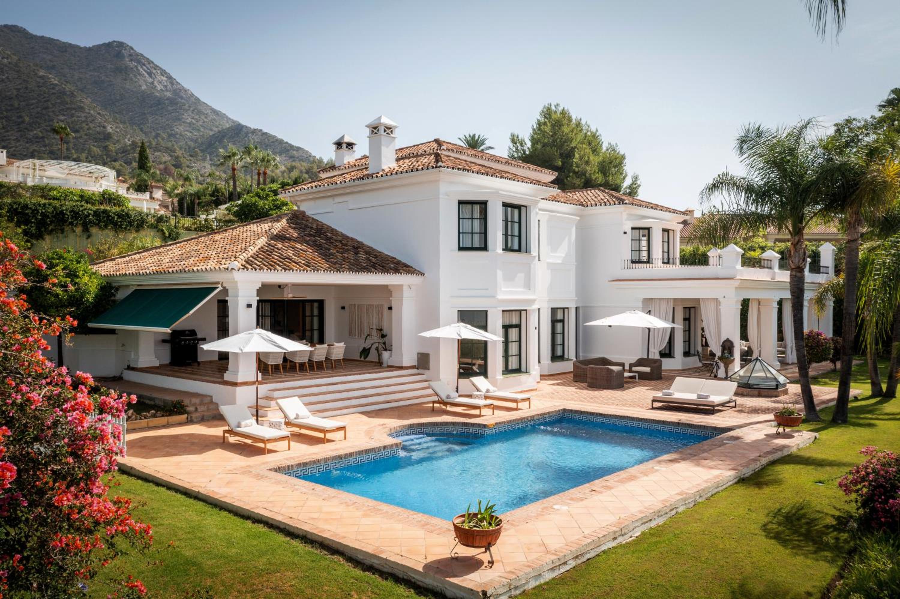 Villa Shakira, Sierra Blanca, Marbella