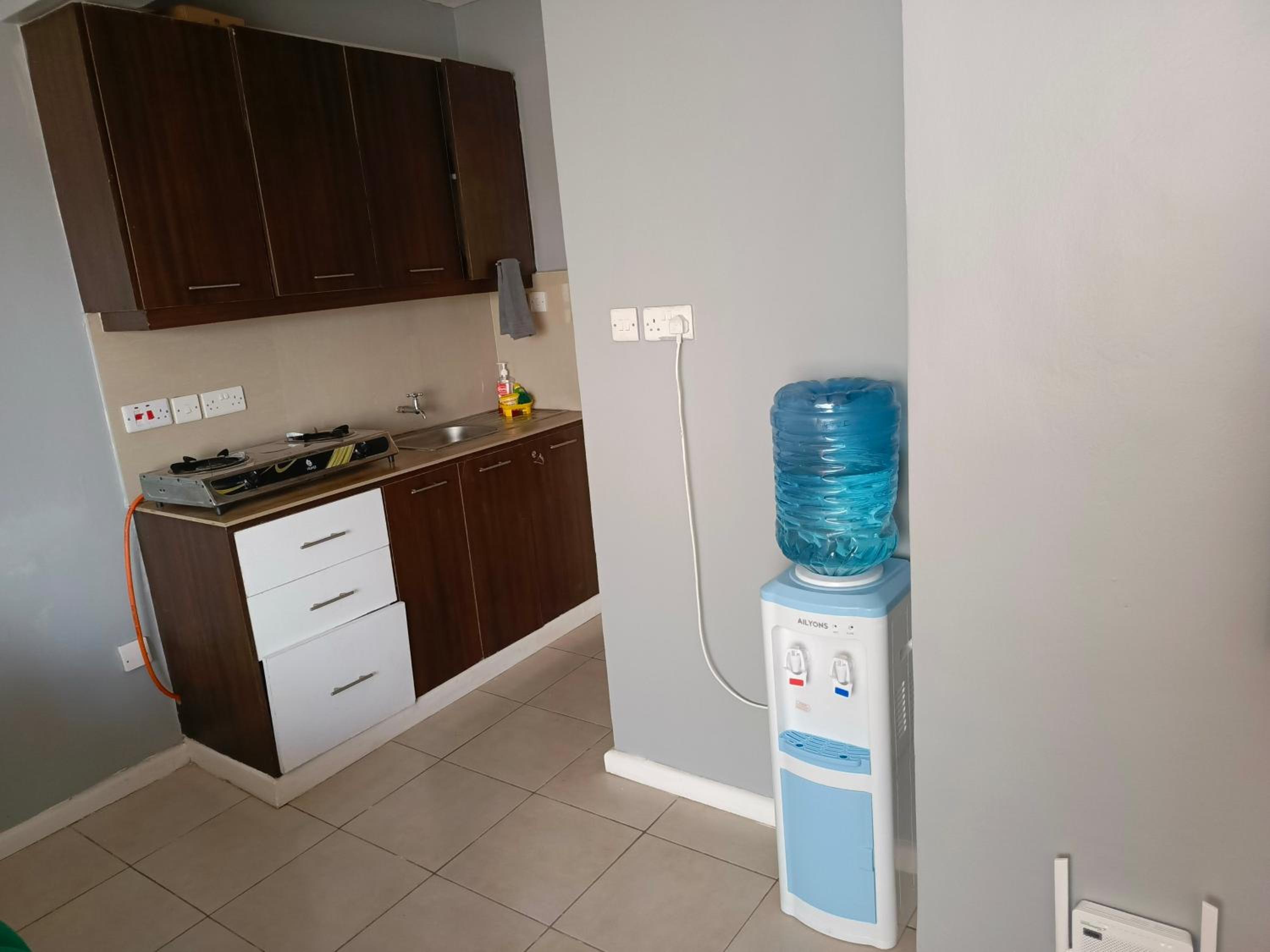 One Bedroom Near Bomas of Kenya and Nairobi National Park view 5