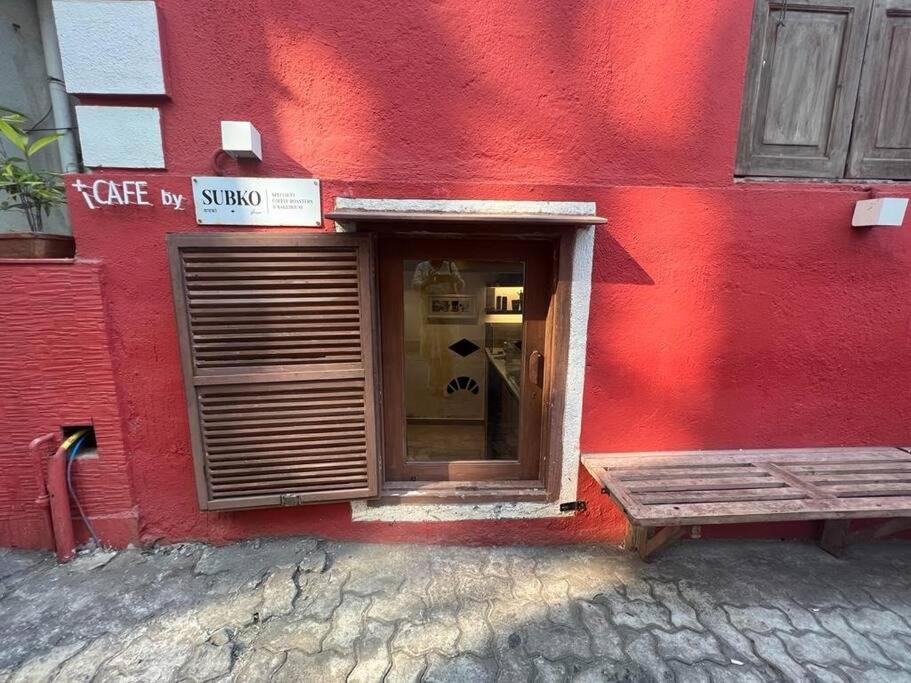 72 Pali Village a Cozy Vintage Apartment by Connekt Homes view 3