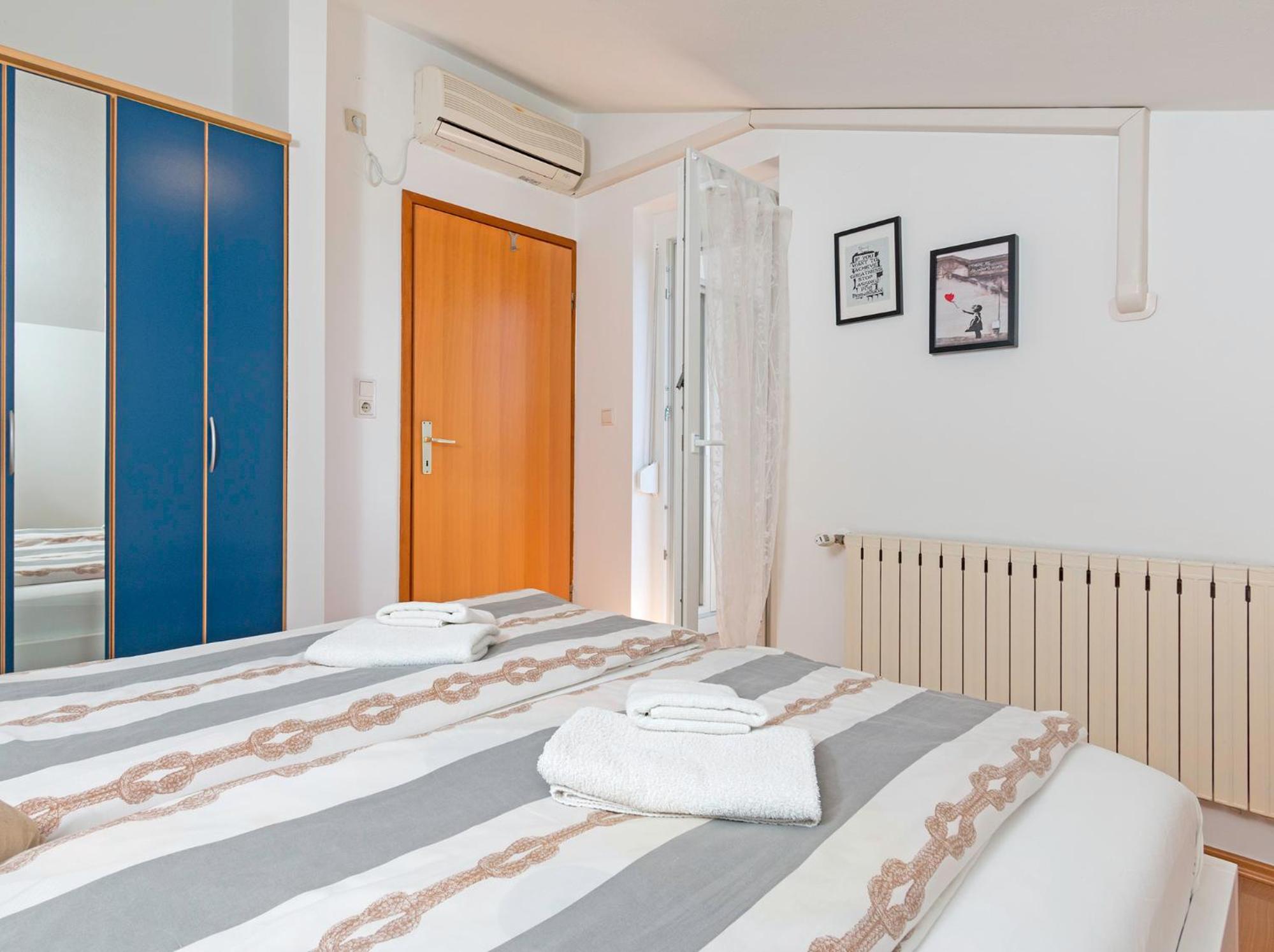 Apartments Antic