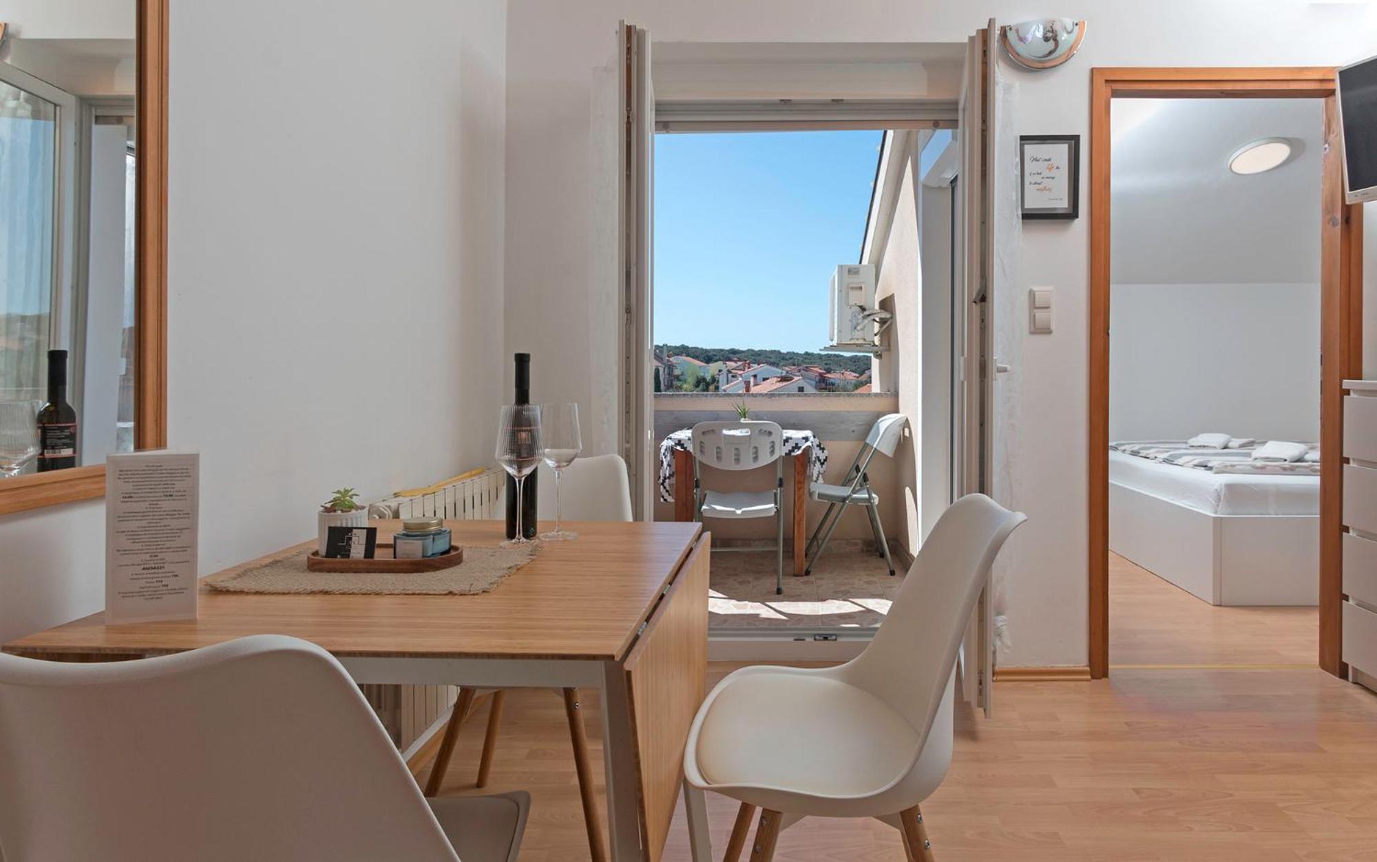 Apartments Antic