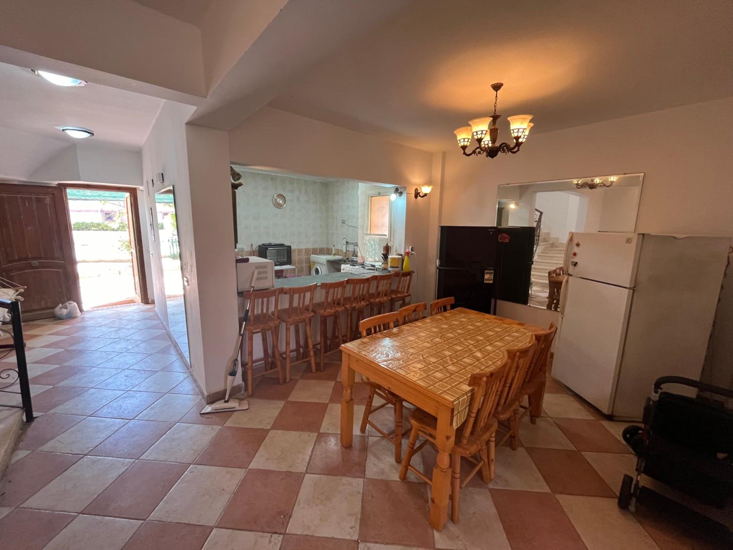 Luxury Inn: 3BR Villa in North Coast Area 61 Km view 4
