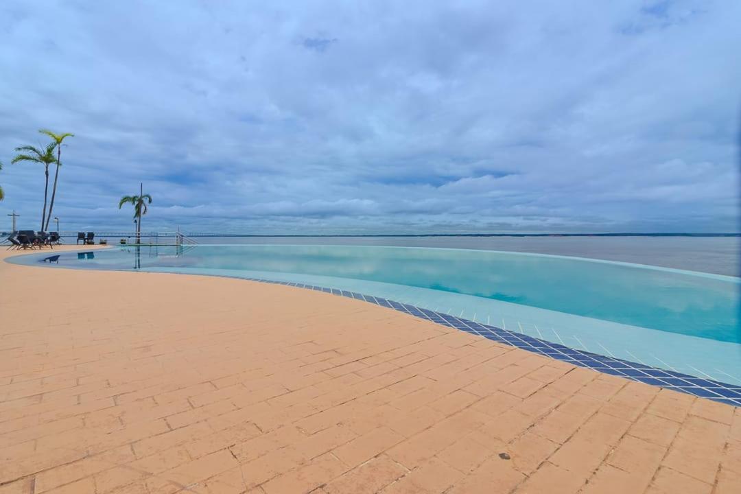 Tropical Executive Flat 905 Suite w Veiw