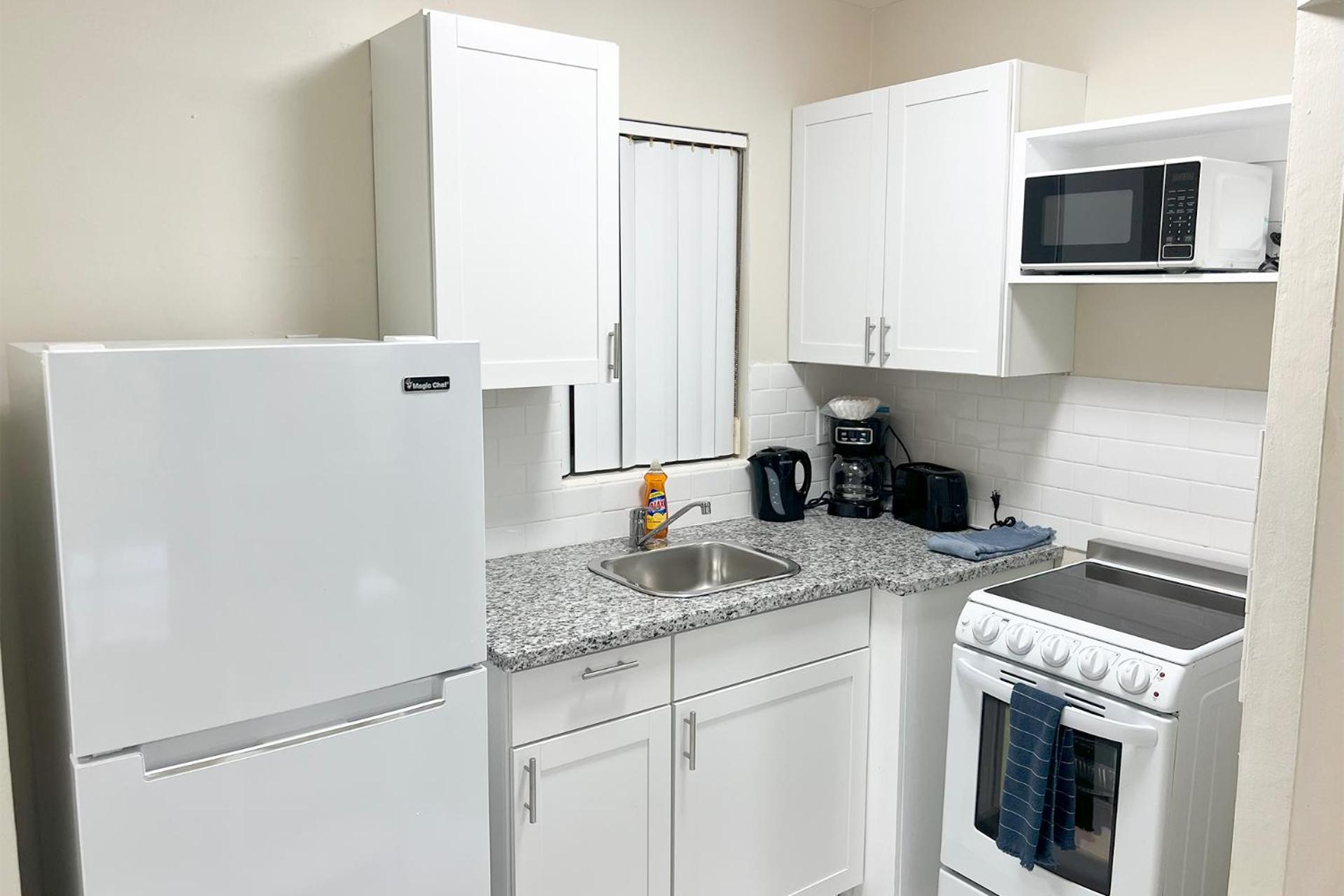 Sunny Isles Apartments by MiaRentals