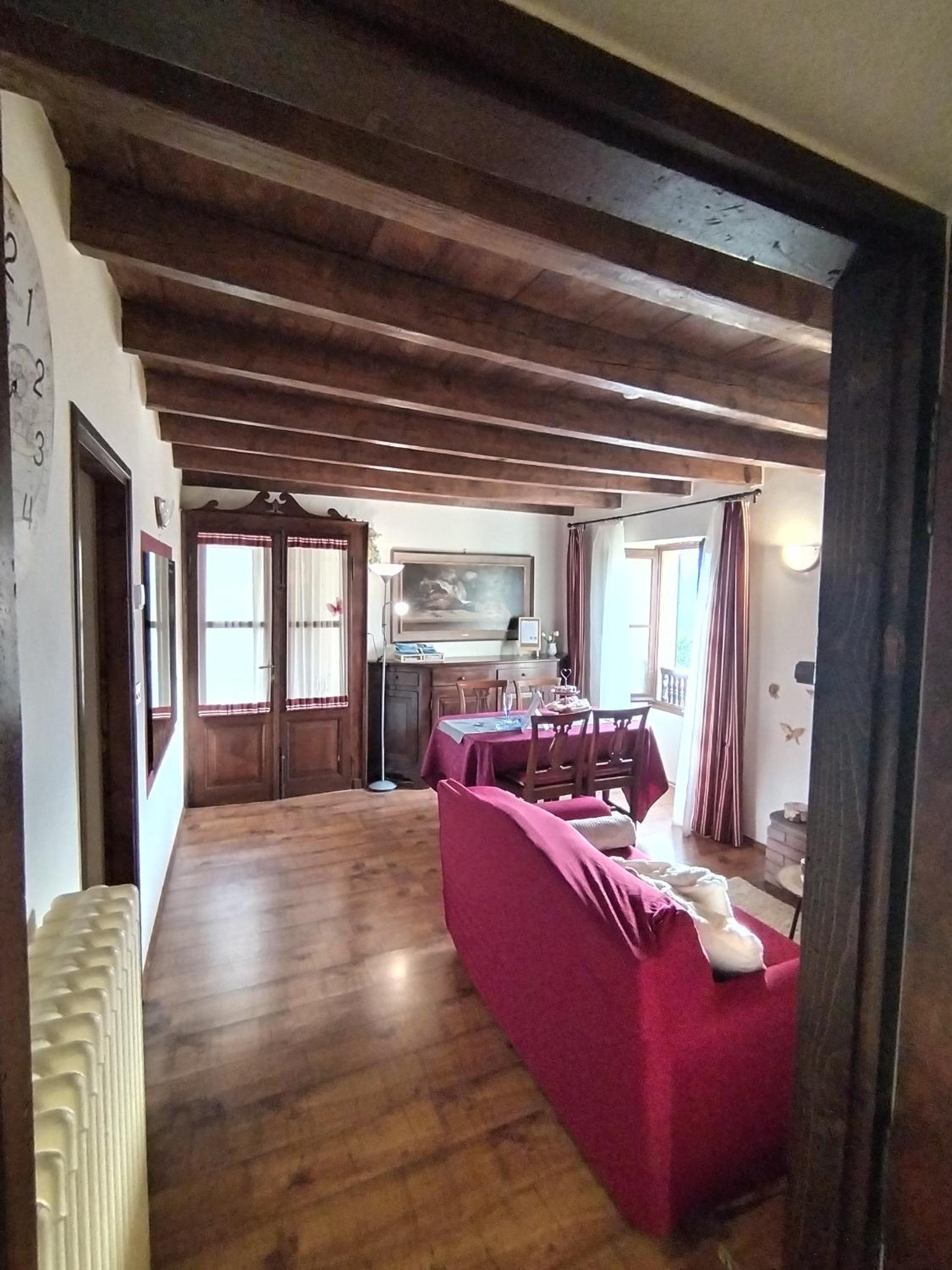 Little Country House