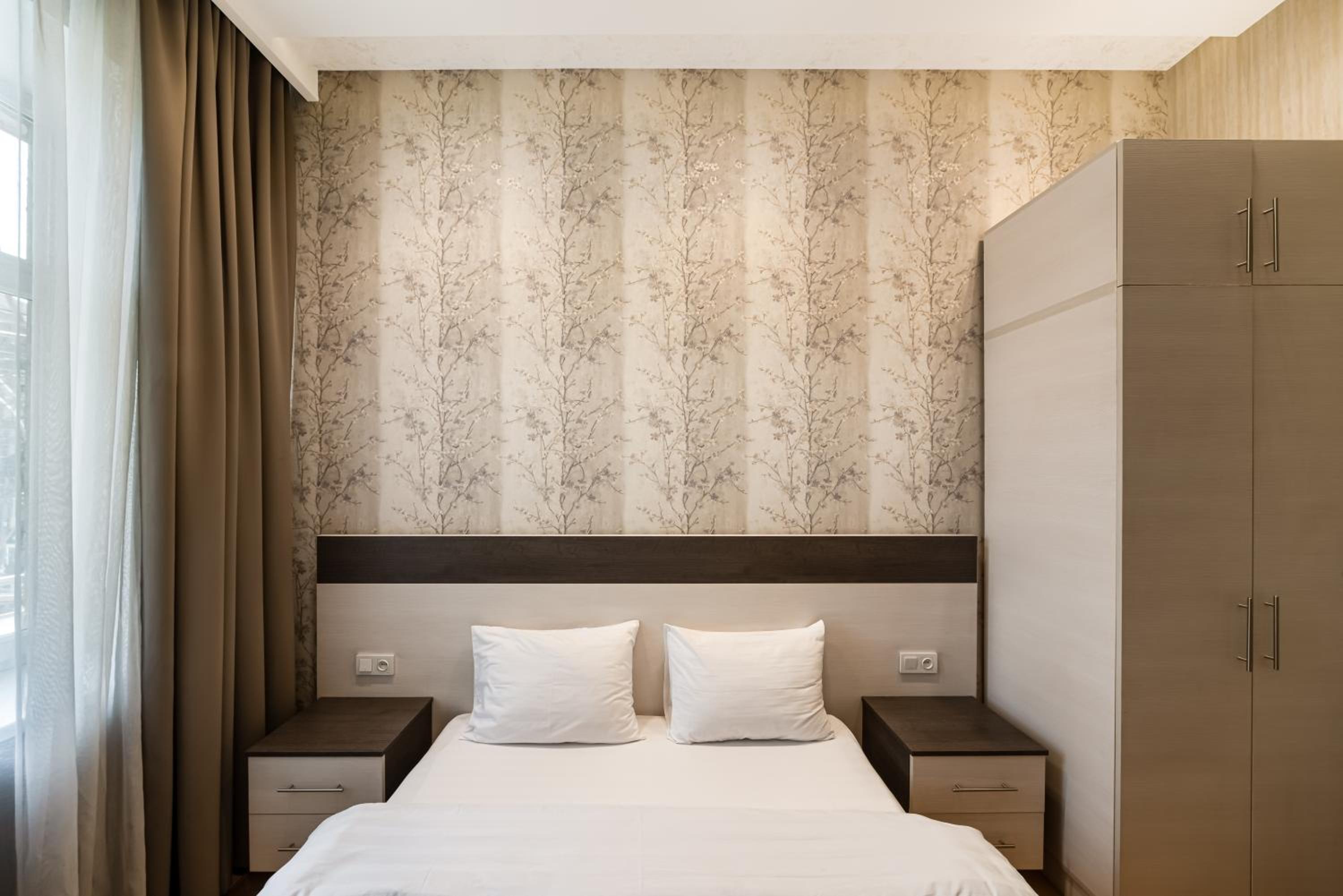 2-BDR/Abovyan str/Downtown/Modern apartment