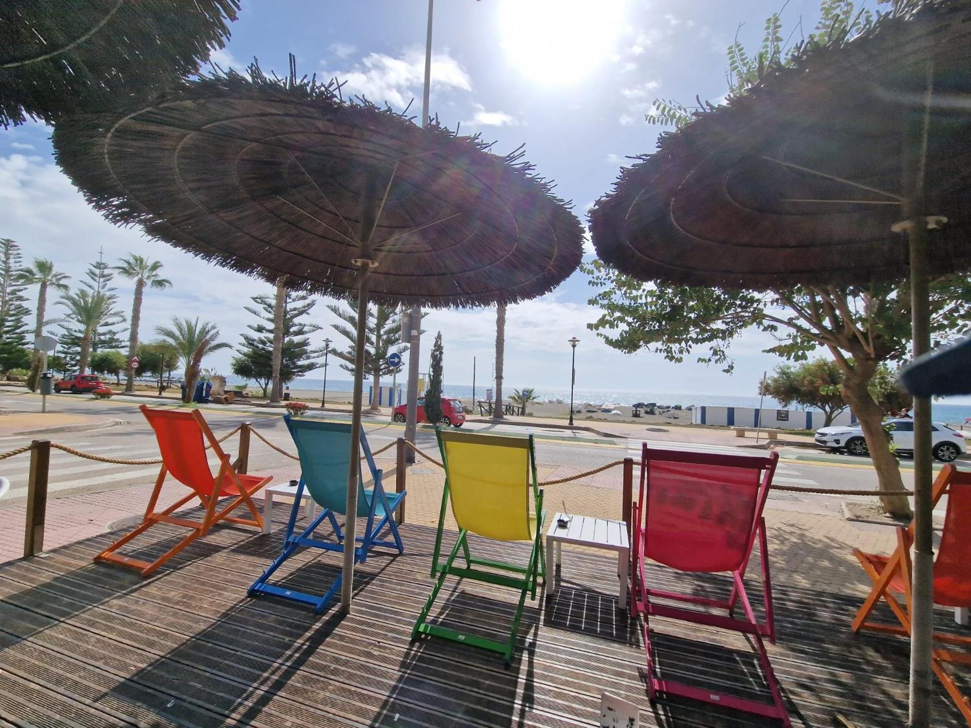 Guesthouse Sleeps 2 - Pool Access