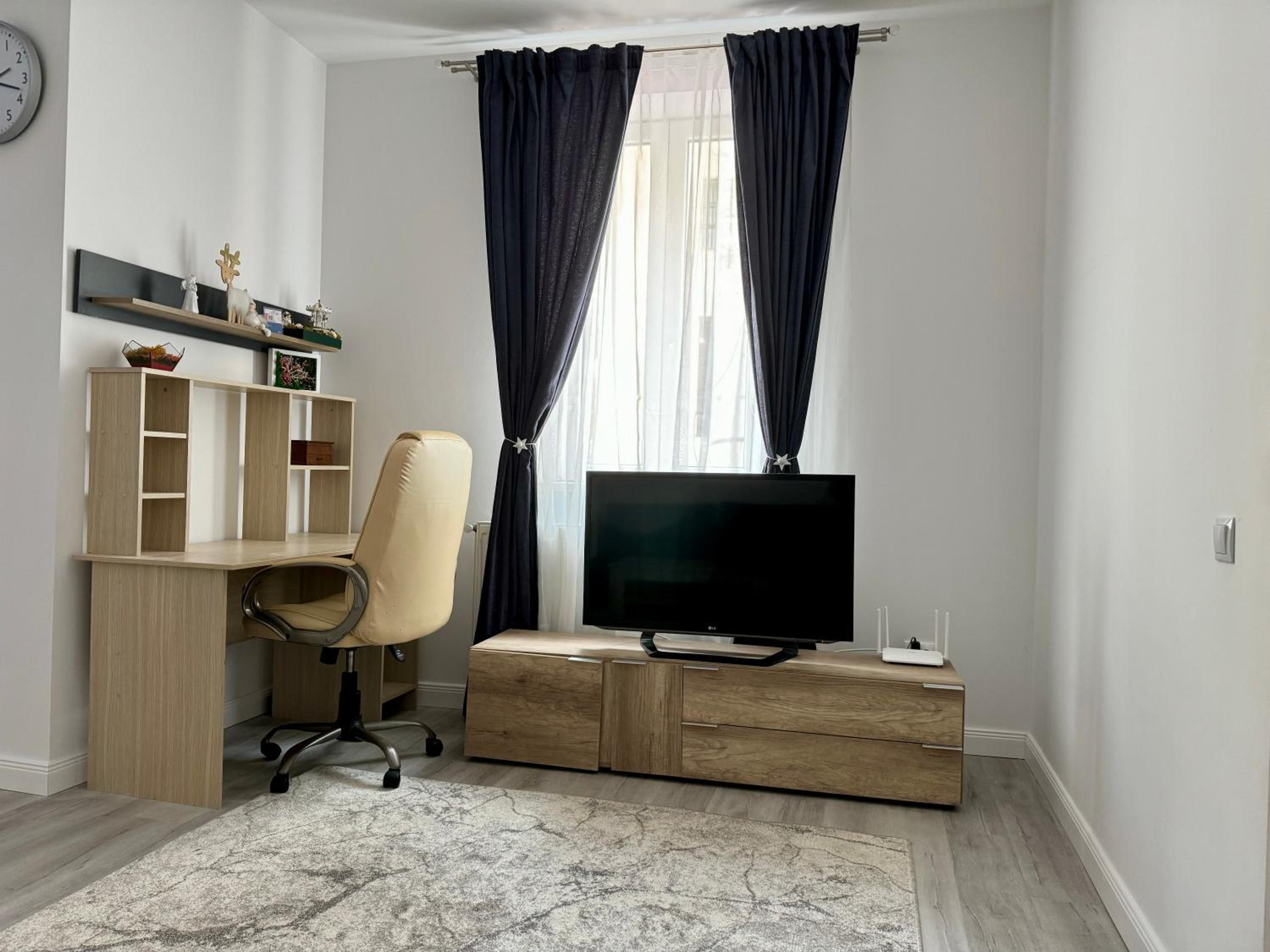 Photo 24