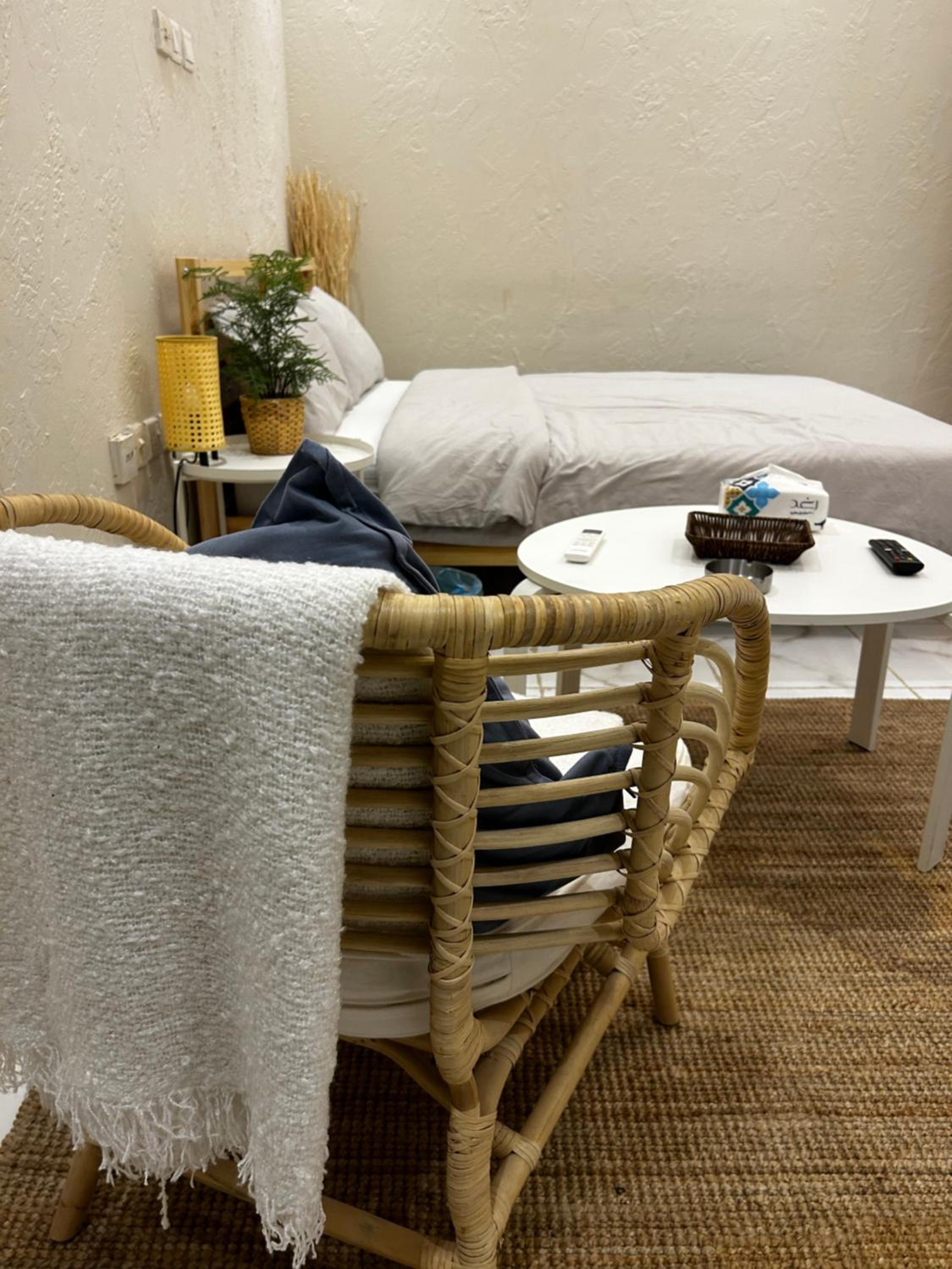 Bohemian Studio Self check-in