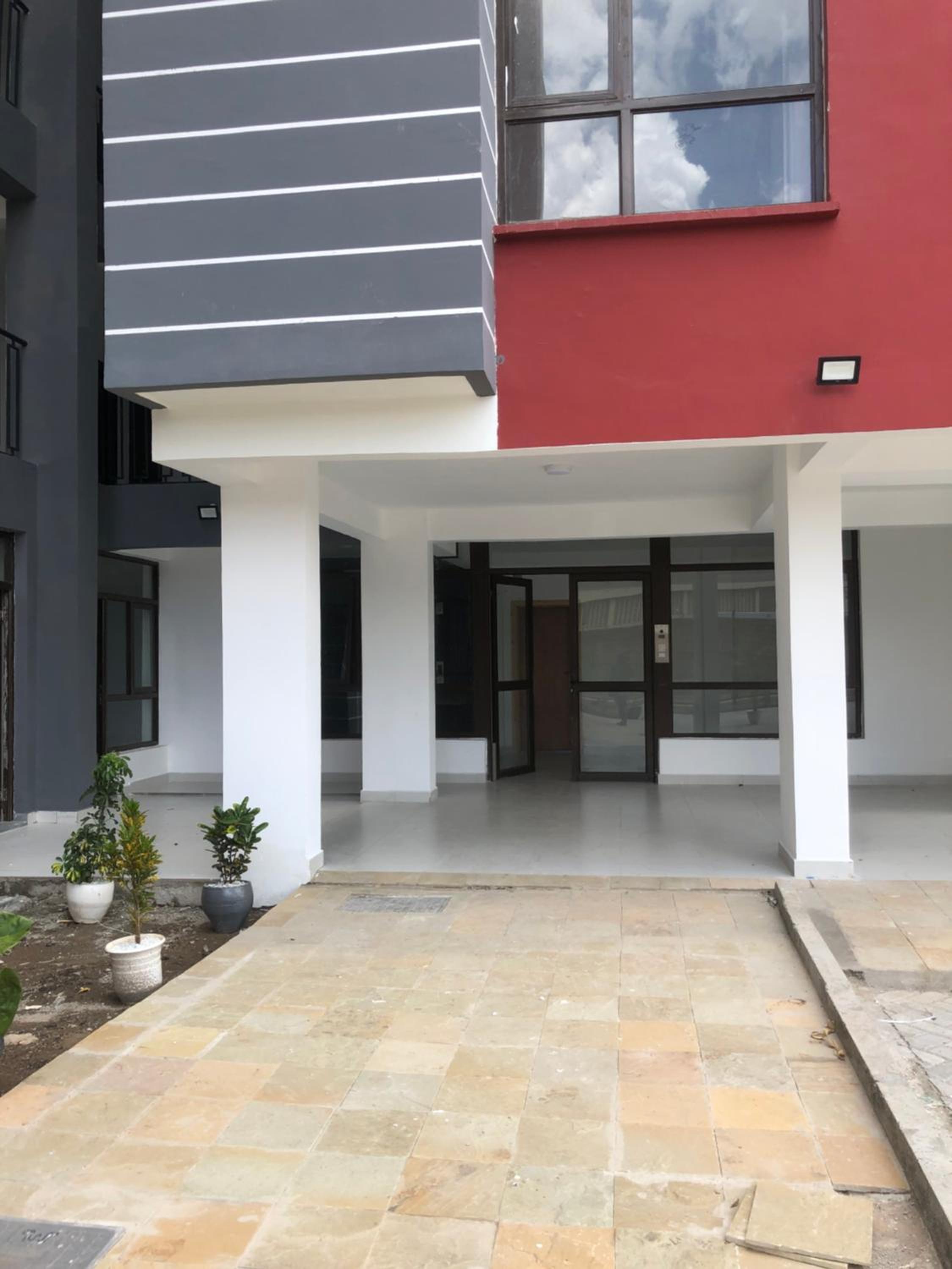 Sunstone Studio- Ngong Rd Near Junction Mall view 5