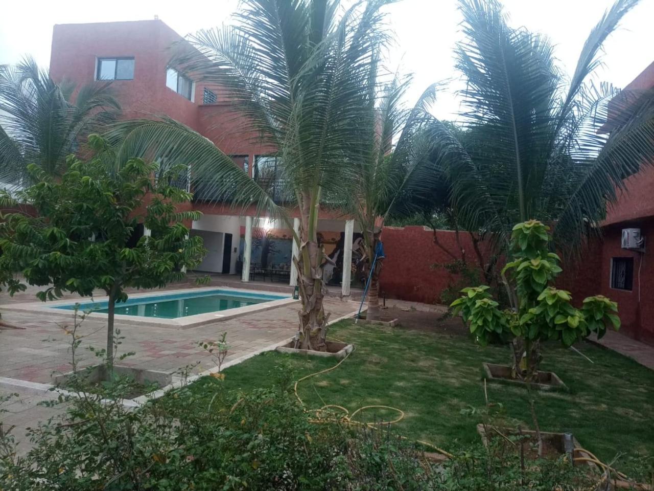 Photo 12