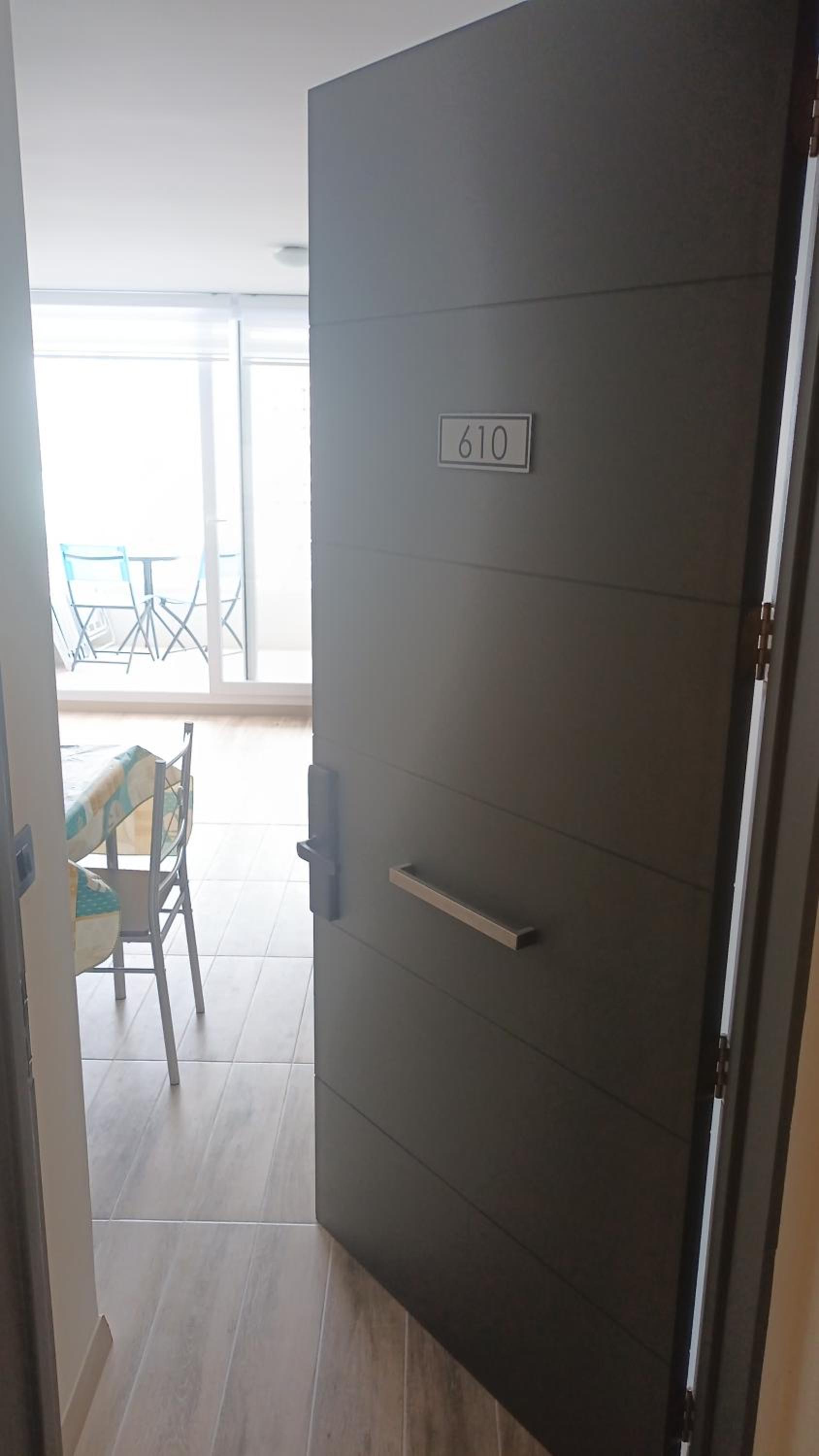 Cómodo departamento a pasos del mar con playa privada y laguna artificial