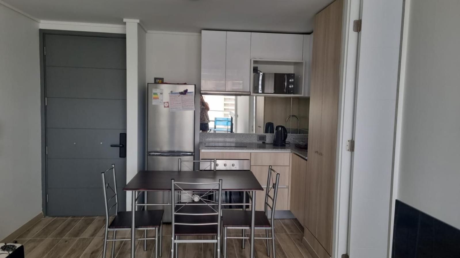Cómodo departamento a pasos del mar con playa privada y laguna artificial