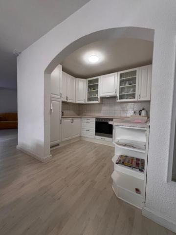 Sofi appartment