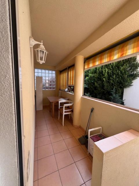 Sofi appartment